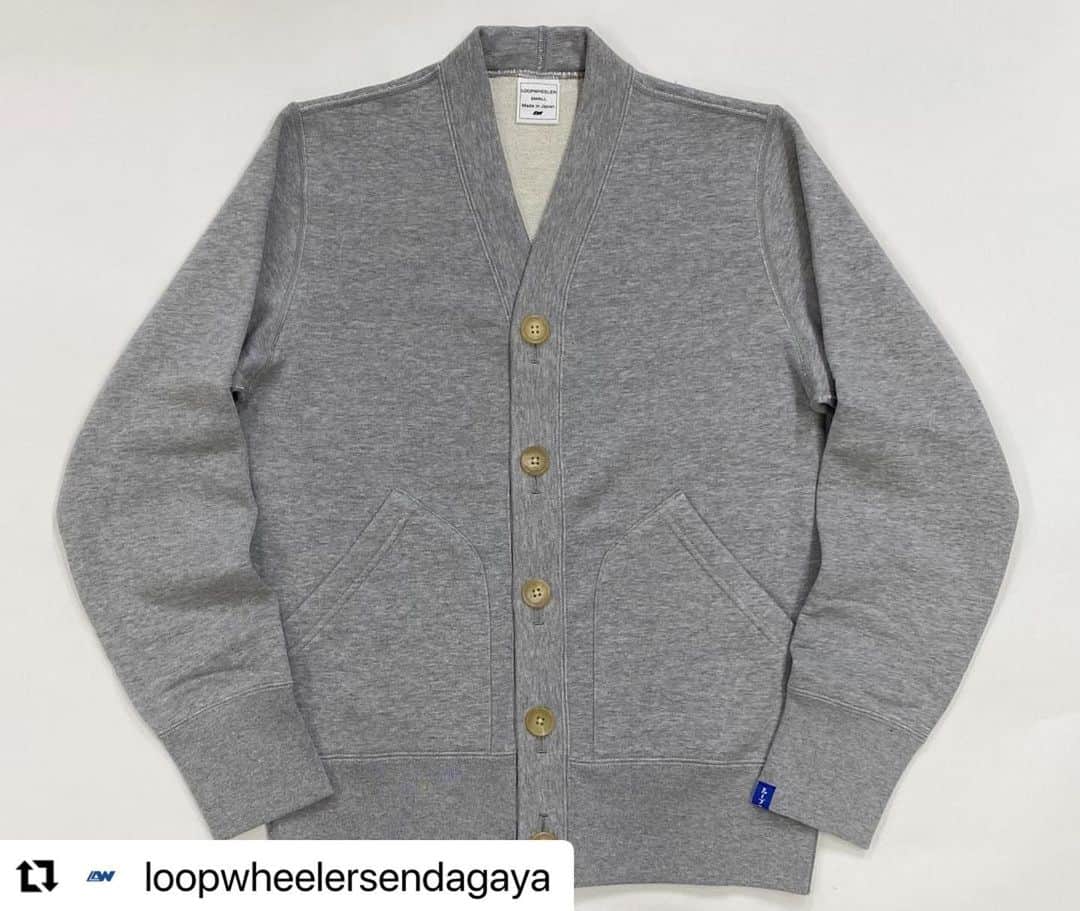 ループウィラーのインスタグラム：「． 福岡店も本日より販売開始です！  #Repost @loopwheelersendagaya with @use.repost ・・・ .  「LW180 カーディガン」 LW180カーディガンが入荷致しました。 素材はLWライト30/9吊り裏毛を使用してクラシックなオーセンティックなパターンで製作しております。 ボタンはLOOPWHEELER刻印入り本水牛ボタンを使用しています。 カラーはグレーメランジ、マリン、オートミール、ブラックの4色展開となります。 サイズはS〜XLまでの4サイズ展開で、販売価格は24,200円(税込)です。 是非ご覧ください。  #loopwheeler #ループウィラー #loopwheelersendagaya  #ループウィラー千駄ヶ谷 #tsuriami #吊り編み #sweat #スウェット」