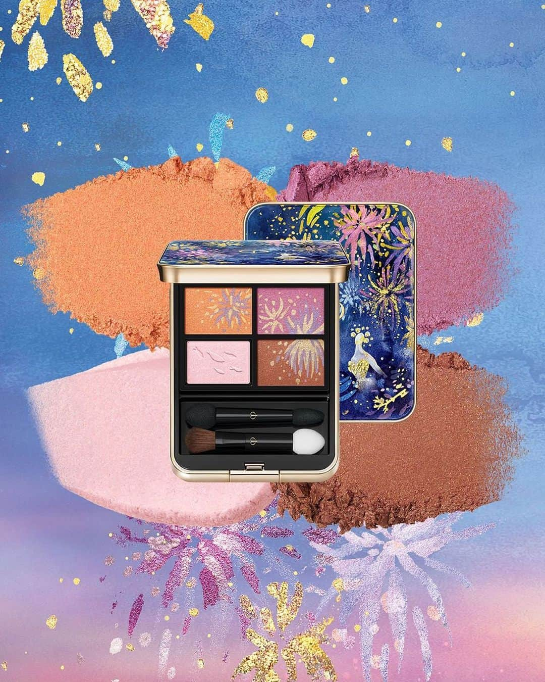 Clé de Peau Beauté Officialさんのインスタグラム写真 - (Clé de Peau Beauté OfficialInstagram)「Still wondering what to get that special someone in your life? The #EyeColorQuad is a luxurious eye makeup palette, fit with three richly-pigmented shades and a tone-correcting primer. Formulated with Light Empowering Treatment Powder, each shadow has a velvety finish and optimizes both the light and skin for that lit-from-within finish. ✨   2023 ホリデーコレクションのアイシャドウはいかがですか？ クレ・ド・ポー ボーテ #オンブルクルールクアドリ 501（ホリデーコレクション 2023）は、プライマー1 色とパウダー3 色がセットされたパレット。 スキンケアとメイクアップを融合した独自の光技術「ライトエンパワリングエンハンサー」がまぶたの光を操り、光と色の魅惑的なグラデーション効果で美しく品格のあるまなざしに✨」11月16日 13時00分 - cledepeaubeaute