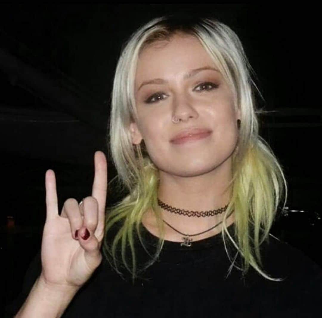 ジェナ・マクドゥーガルのインスタグラム：「@whenwewereyoungfest 🥲」