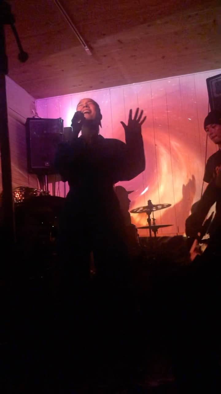 レイヤマダのインスタグラム：「🍭  @operationmosquito_   #operationmosquito #band #live #レイヤマダ #バンド #ライブ」