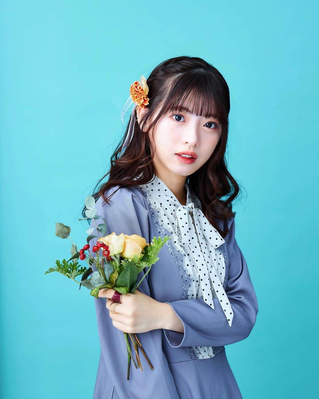 馬嘉伶さんのインスタグラム写真 - (馬嘉伶Instagram)「🍵  今夜20時、お知らせがあります！ 今準備を進めてる、楽しみにしているあれを やっと皆さんにご報告できて、とても嬉しいです 今夜ぜひ私のXとInstagramをチェックしてくださいね💐  写真2枚目3枚目はアザーカットです 衣装は @fi.n.t_official @an_another_angelus_official の #ドットヨークボウタイワンピース ☁️🩵  #Fint #ananotherangelus #フィント #アンアナザーアンジェラス#アンジェラス  #ワンピース #レトロガーリー」11月16日 15時37分 - macyacyarin