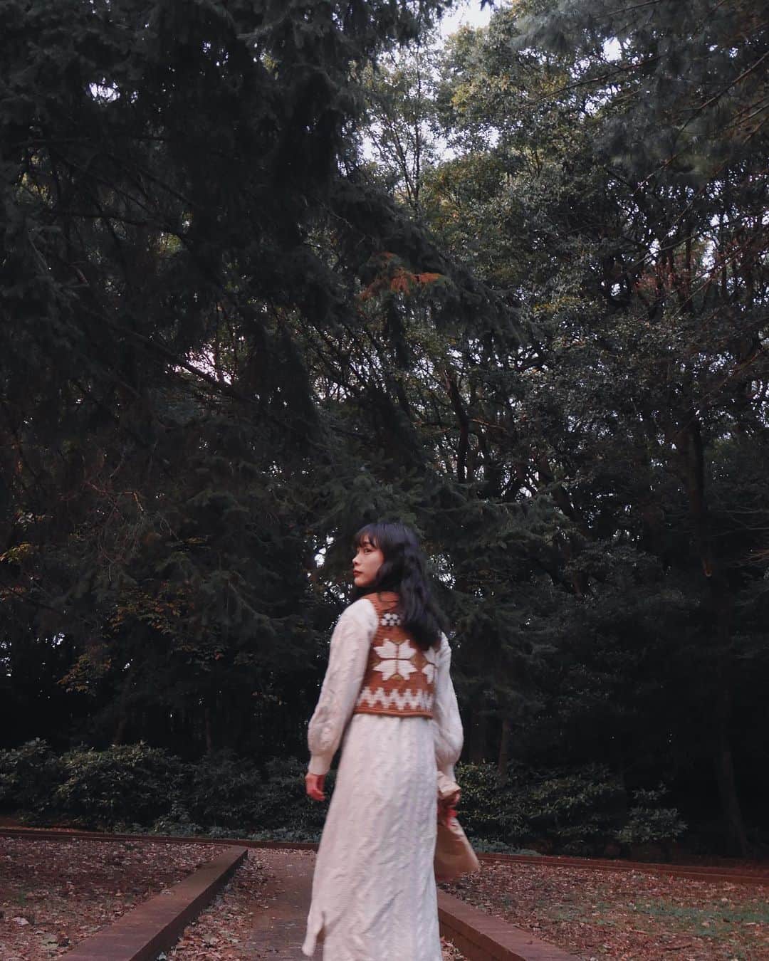 ＹＡＥ【MIO・YAE】さんのインスタグラム写真 - (ＹＡＥ【MIO・YAE】Instagram)「秋ふく私ふく🍂🌿」11月16日 15時54分 - yae_abp