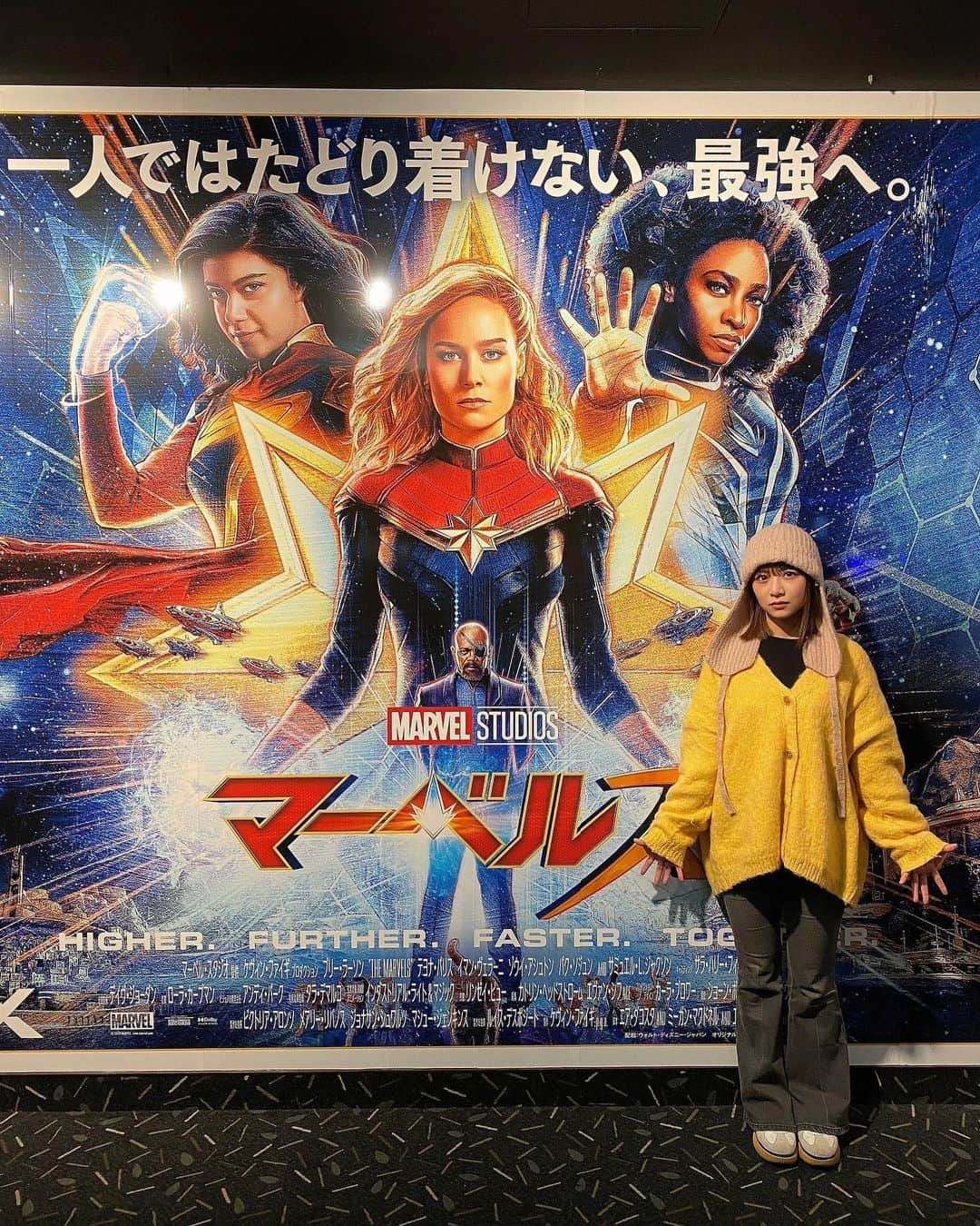 北野日奈子さんのインスタグラム写真 - (北野日奈子Instagram)「🐈🤎 大好きなMARVELの最新作「マーベルズ」をさっそくみてきました🍿夢中になっていたらあっという間に時間が過ぎていき、気づいたらエンドロール💫MARVEL作品ってなぜこんなに面白いのだろう、今までの作品でも何度も見返すくらい大満足しているのに今回の「マーベルズ」をみたらこの先も楽しみすぎて感謝です🌟   キャプテン・マーベルが最強なのはエンドゲームを見てもらったら分かると思いますが、それが今回は「マーベルズ」ということで、、、😟😮😲🫨🥹とにかく皆さん劇場でみてもらえたら分かります。迫力満点なのにその中にある繊細な感情に心がいつも打たれるのです。   あと、猫好き必見🐈🐈🐈また皆さんの感想も待ってます🪐   #PR #アベンジャーズ最強ヒーローの新たな強さ目撃 #マーベルズ #2回目も行こうっと #エンドロール後もしっかりみました #次回作もたのしみだぁ」11月16日 16時18分 - kitanohinako_official