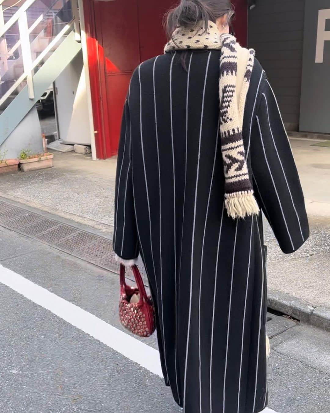 江原杏樹のインスタグラム：「knit coat🌈🌈」