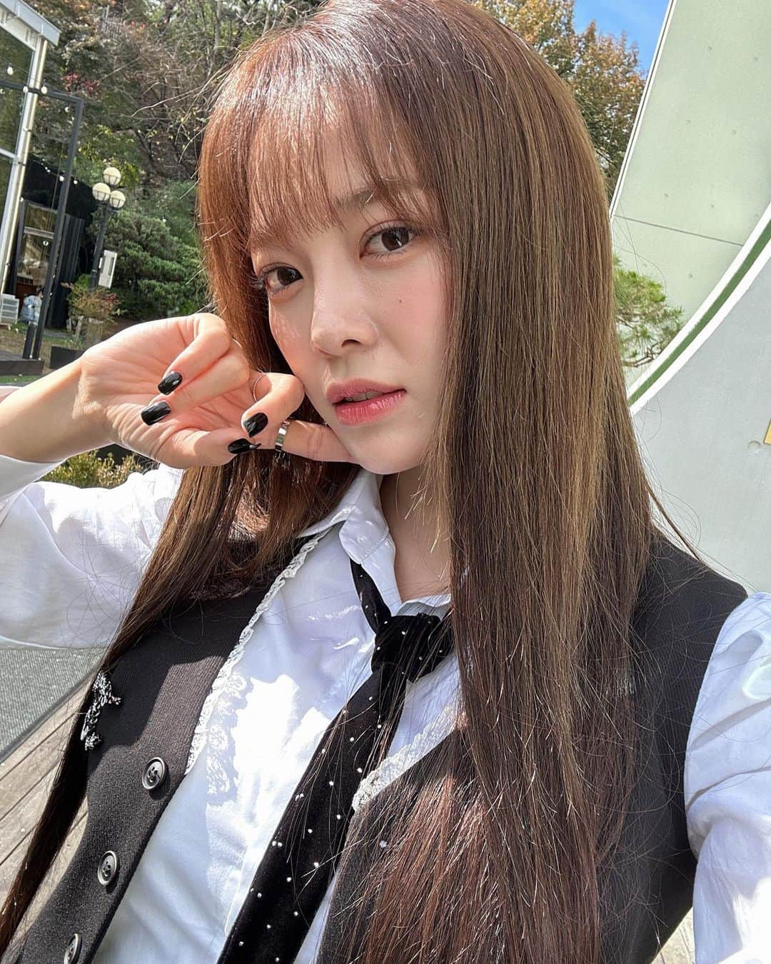 キム・セジョン（Gugudan SeMiNa）さんのインスタグラム写真 - (キム・セジョン（Gugudan SeMiNa）Instagram)「유니버스 티켓🥰 #유니버스티켓 @sbs_universeticket_official」11月16日 16時26分 - clean_0828