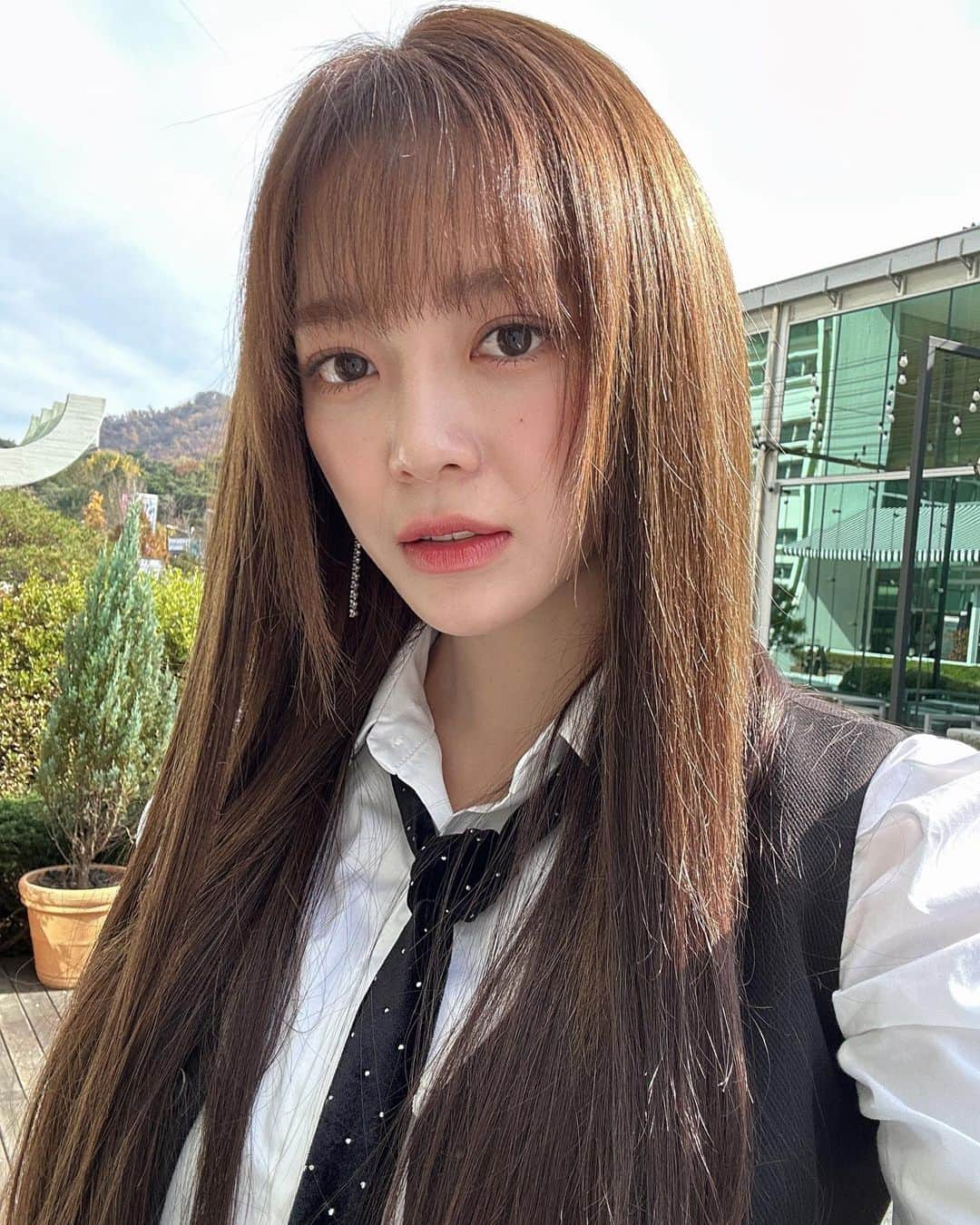 キム・セジョン（Gugudan SeMiNa）さんのインスタグラム写真 - (キム・セジョン（Gugudan SeMiNa）Instagram)「유니버스 티켓🥰 #유니버스티켓 @sbs_universeticket_official」11月16日 16時26分 - clean_0828