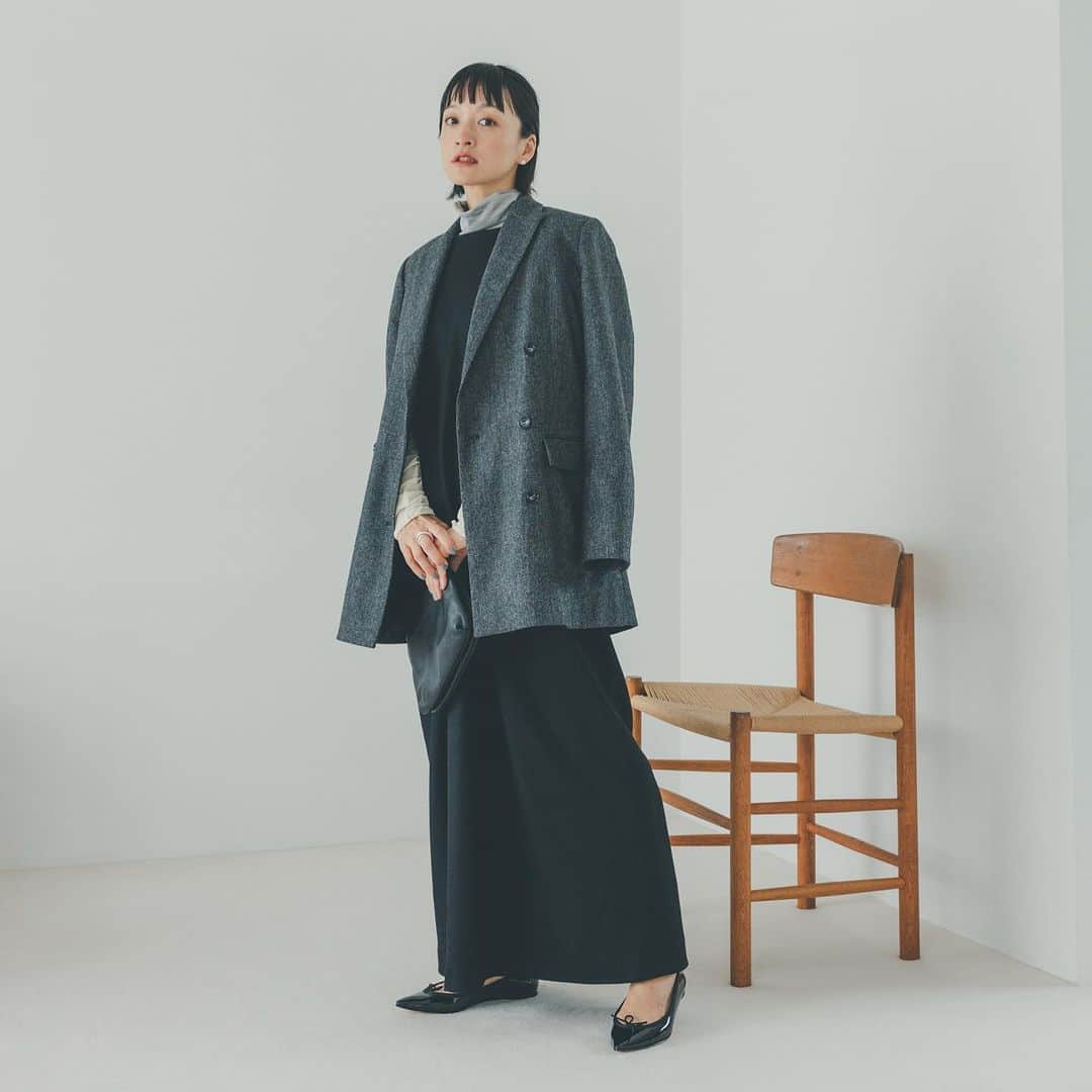 オブレクトさんのインスタグラム写真 - (オブレクトInstagram)「昨日高山都さん @miyare38 が、Instagramでご紹介してくださったツィードジャケットはこちらです✨アウターフェア3000円OFFキャンペーン対象商品です♡  寒くなってきましたね🍁アウターをお探しの方に朗報です❣️oblektではアウターフェア ¥3,000円OFFクーポンキャンペーン実施中🌿  対象商品をご購入の際、クーポンコードを入れていただくと、3,000円OFFになります✨  クーポンコード 【OBOUTER3000】  - 2023年11月19日(日)23:59まで  大変お得なこの機会にぜひご利用ください♡ 寒くなってきたので、お身体ご自愛ください🧣✨  【使用条件】 ・Re:Circulet 新規会員登録クーポンと併用可能となります ・oblektが発行しているLINEお友達追加限定500円OFFクーポンは併用不可 ・お一人さま1回限り（１度に対象品番を同時購入される場合はそれぞれに3000円OFFが適応となります）  #oblekt #オブレクト #ジャケット #高山都 さん」11月16日 16時28分 - oblekt_jp