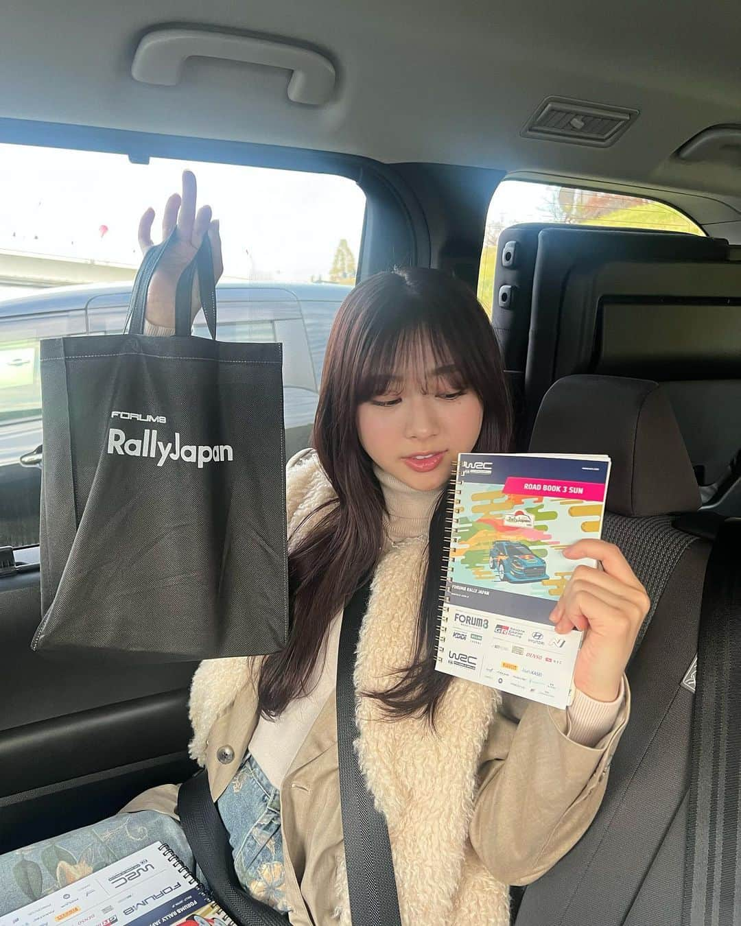 富田鈴花さんのインスタグラム写真 - (富田鈴花Instagram)「#RallyJapan 開幕です🏮  愛知・岐阜で楽しんできますっ  ABEMA 「ラリージャパン 2023 デイリーハイライト」で23時からぜひご覧ください😶‍🌫️  #WRC #suzygram」11月16日 17時17分 - suzy.tomita