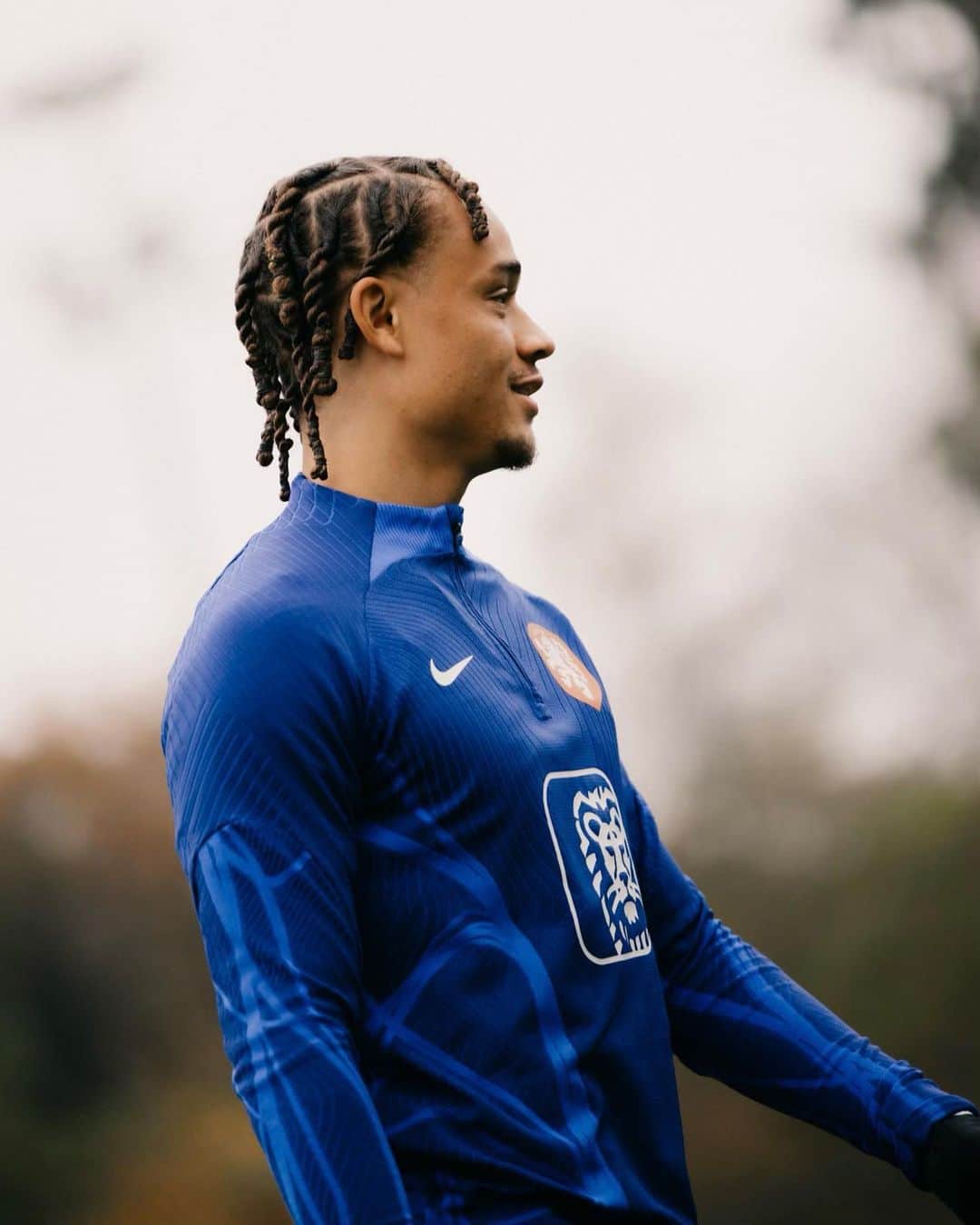 シャビ・シモンズのインスタグラム：「🇳🇱⚽️❤️」