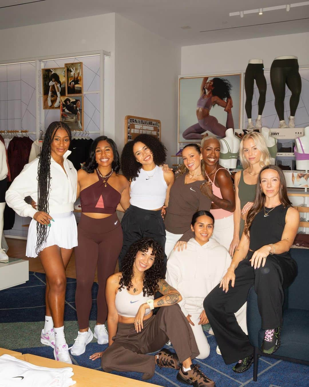 NikeNYCのインスタグラム：「Introducing the Feel Good Collection— made for whatever moves you. Featuring leggings, bras, bright colors, matching sets and comfy basics, this collection is designed for a life well-lived...to sweat in, live in, take up space in, try new things in, catch up with your people in. Whatever you feel like doing, however you choose to move (or not), there’s something for everybody, for every side of you and every way you want to feel.   So go ahead: join our NYC trainers who express themselves; find joy in your journey and feel your all. Find your fit at your local Nike Well Collective store. Visit our store locator at nike.com/nyc.   #nikewellcollective」