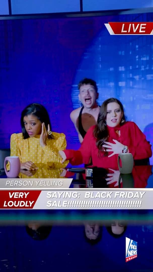 アレクシスビッターのインスタグラム：「FKU Breaking News… Black Friday just started and @markus_kelle busted on the TV set to announce it. "I'm matching your VOLUME"」