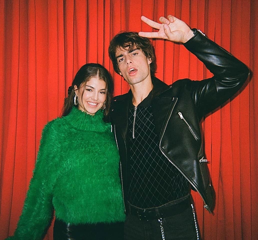 FOREVER 21さんのインスタグラム写真 - (FOREVER 21Instagram)「Boy math is shopping the entire #f21holiday collection with no regrets 🖤@corradommartini⁣ ⁣ Shop the Holiday Collection online now + at your nearest Forever 21 store!」11月17日 4時00分 - forever21