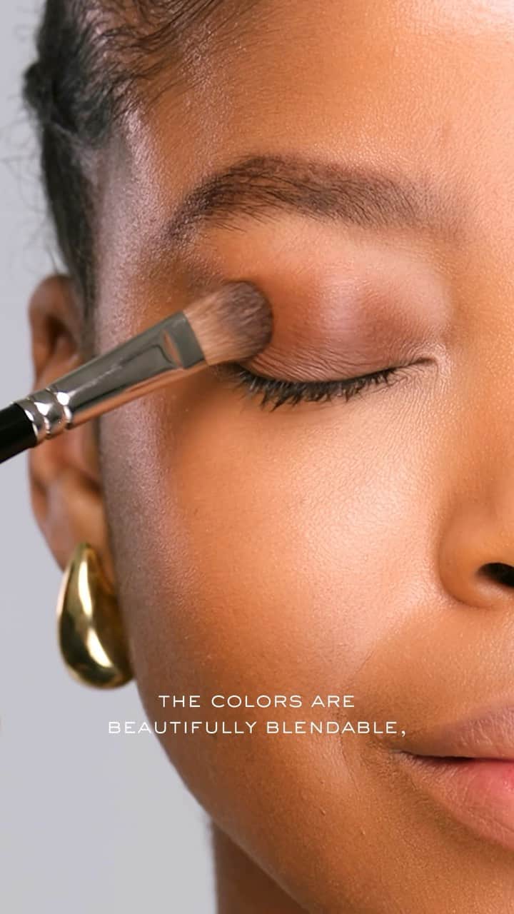 Lancôme Officialのインスタグラム：「An effortless yet mesmerizing everyday eye makeup look, courtesy of Lancôme Global Makeup Artist @officialsheiks, using the Hypnôse Eyeshadow Palette in shade Bronze Absolu.  #Lancome #LancomexSheika #SheikaDaley #Makeup」