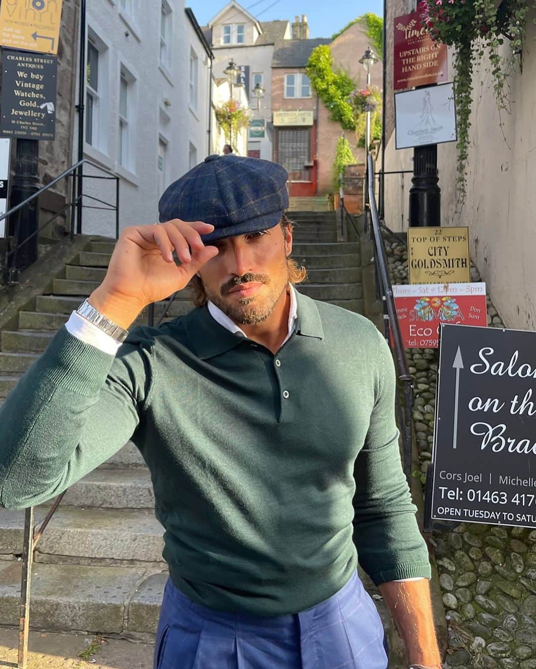 Mariano Di Vaioのインスタグラム：「Meanwhile with some classy style 🤌🏾」