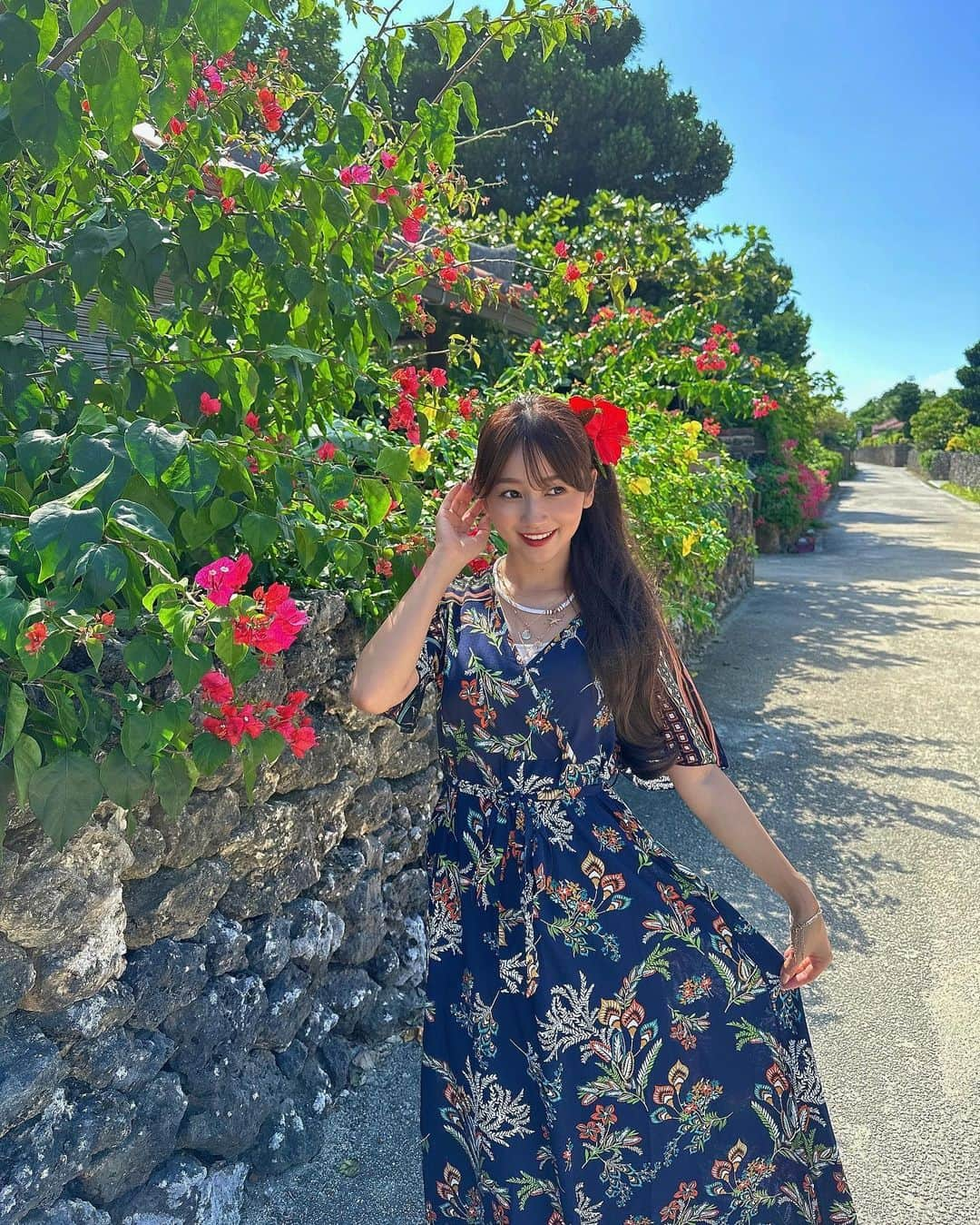 細沼紗花さんのインスタグラム写真 - (細沼紗花Instagram)「.  南国🌺  . #沖縄#沖縄旅行 #石垣島旅行#竹富島観光 #沖縄観光#竹富島#石垣島観光」11月16日 19時42分 - sayaka_hosonuma