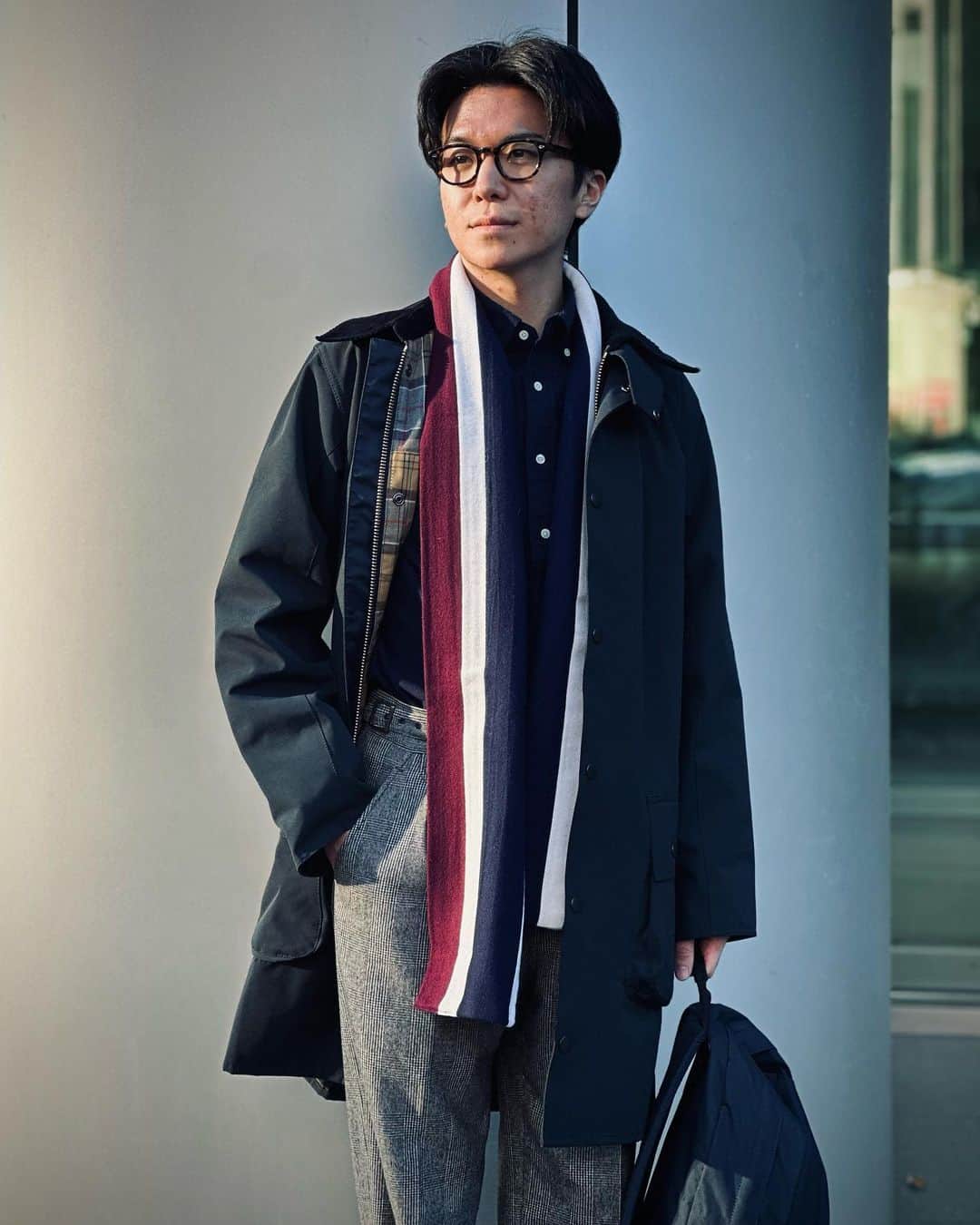 BEAMS+さんのインスタグラム写真 - (BEAMS+Instagram)「・   Barbour × BEAMS PLUS  BORDER 2 Layer Classic Fit  The house check lining, which is unique to Barbour, a British-born outdoor brand with a history of more than 120 years, holds the title of Royal Warrant of the Royal Family of each country.  -------------------------------------  120年以上の歴史を持つイギリス生まれのアウトドアブランドBarbour  別注ならではのハウスチェックの裏地は、各国の王室御用達 ロイヤルワラントの称号を持っています。  @barbour #beams #beamsplus #beamsplusharajuku   #mensfashion #barbour」11月16日 19時43分 - beams_plus_harajuku