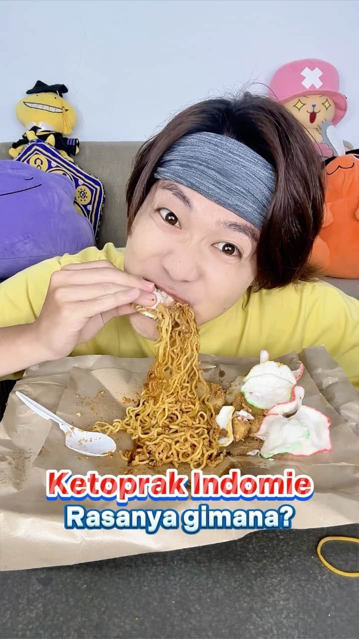 そこらへん元気のインスタグラム：「Teman2 pernah makan Ketoprak Indomie? Jujur ini enak banget ya aku kaget😂  #ketoprakindomie #reviewjujur #ketoprak #indomie #japanese #genkibanget #reelsindonesia」