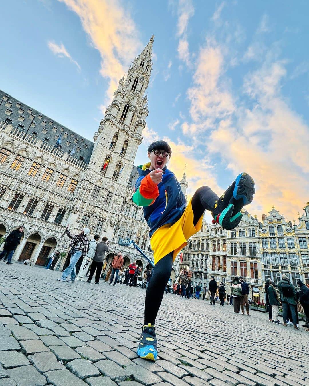 SO-SOのインスタグラム：「🇧🇪Belgium Part.1  #SOSO #Beatbox #DJ #Belgium」