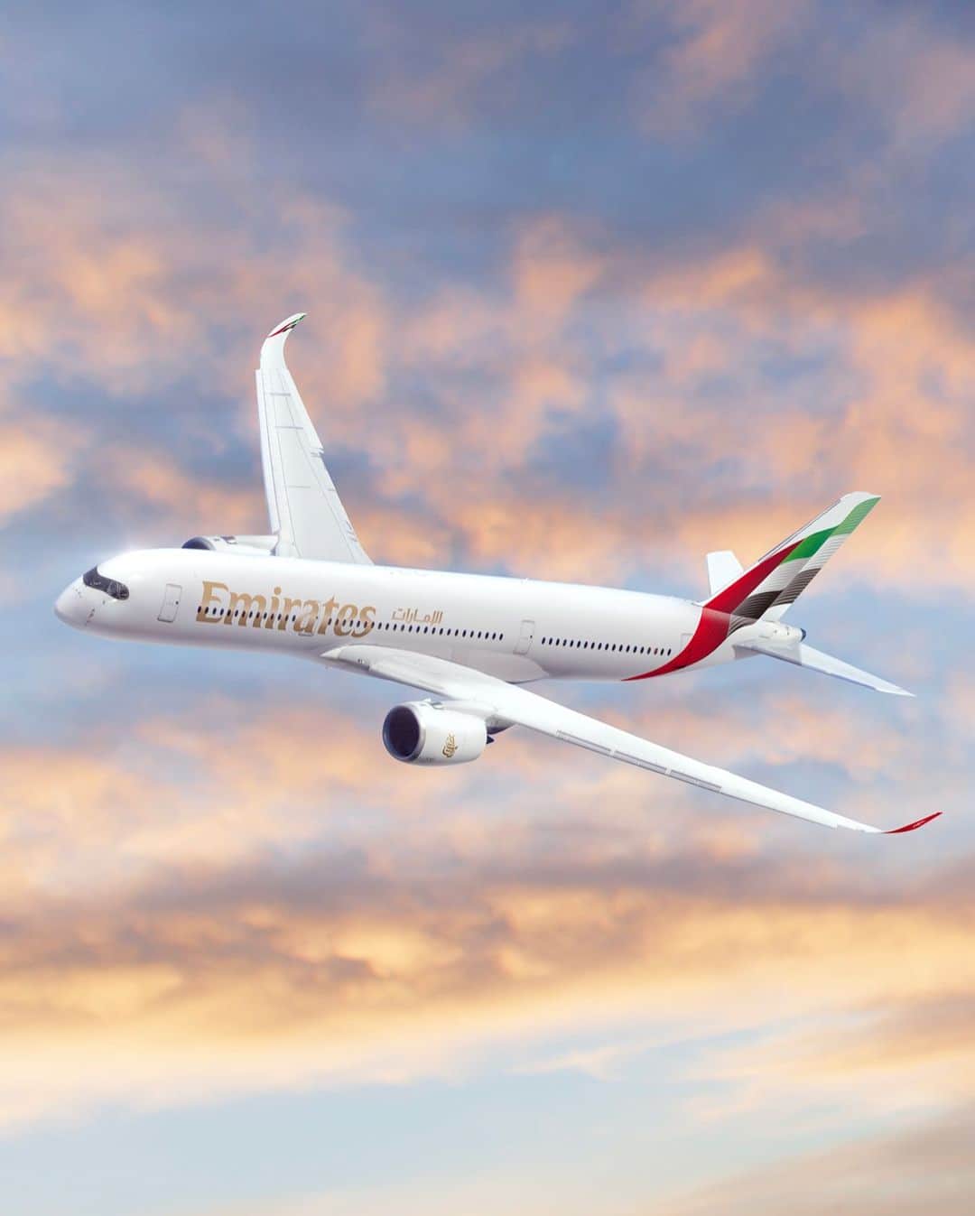 エミレーツ航空のインスタグラム：「Our future fleet continues to grow.  We’ve just announced a new order with @Airbus for 15 additional A350s, taking our total orders for the aircraft to 65.  Look out for our first A350 when it is scheduled to land in Dubai next year.  #Emirates #FlyBetter @dubai_airshow_official」