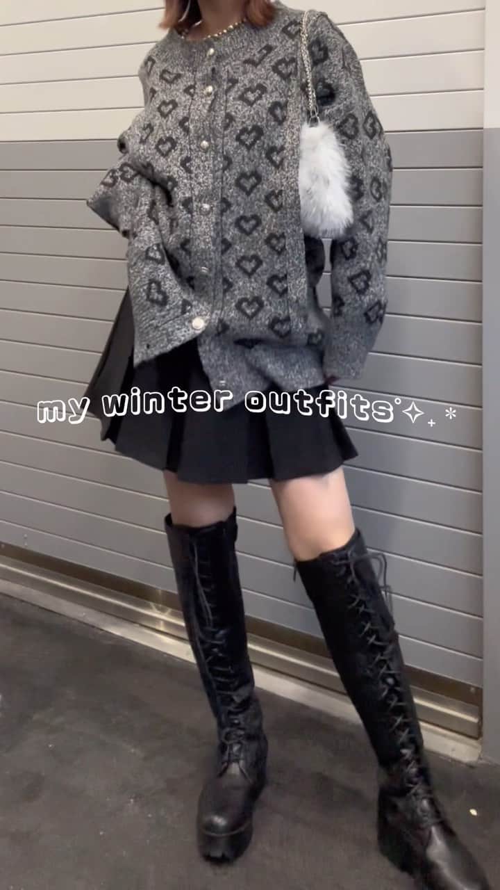 のインスタグラム：「Ne/Flim winter outfits🖤🤍 11.22 OPEN…✴︎  #ootd #dailylook #秋コーデ #シズニルック # 韓国コーデ #韓国ファッション #y2k #y2kfashion #zozotown #zozotown購入品# ニット #着痩せコーデ ＃ロングブーツ #ニットコーデ#冬コーデ #韓国冬コーデ #レザージャケット #レザージャケットコーデ」