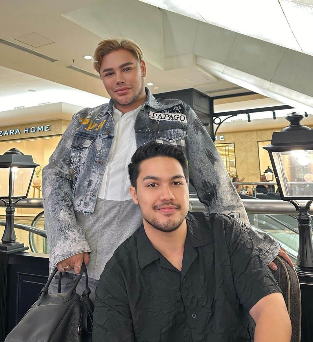 Ivan Gunawanのインスタグラム：「Can't wait for @jionstudios !!!!」