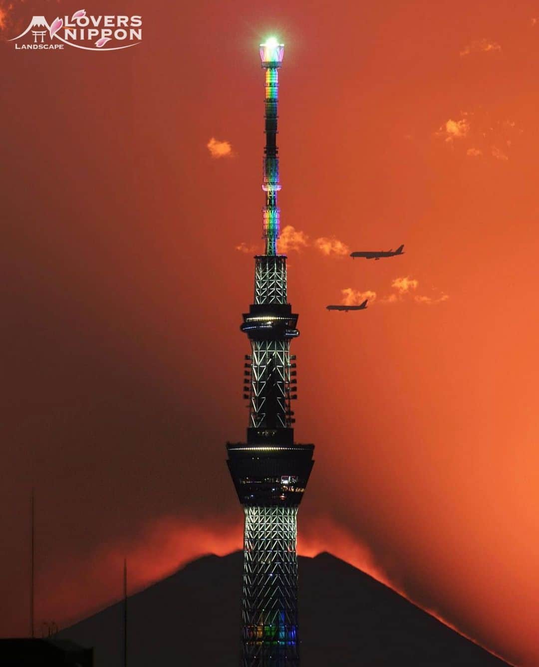 Only Japanese photographsのインスタグラム：「🇯🇵Today's LoversNippon Selection🇯🇵 . Artist｜@mizumo1975 Selected｜@rphafoto . Follow : @lovers_nippon Tag : #lovers_nippon ＿＿＿＿＿＿＿＿＿＿＿＿＿＿＿＿＿＿＿＿ ￣￣￣￣￣￣￣￣￣￣￣￣￣￣￣￣￣￣￣￣ @mizumo1975 様おめでとうございます✨👏 素敵なお写真にタグ付けしていただきありがとうございます！今後ともLoversNipponを宜しくお願い致します♫✨ ＿＿＿＿＿＿＿＿＿＿＿＿＿＿＿＿＿＿＿＿ ￣￣￣￣￣￣￣￣￣￣￣￣￣￣￣￣￣￣￣￣ #日本 #風景 #写真 #風景写真 #絶景 #beautiful #picture #photo #landscape #Japan」