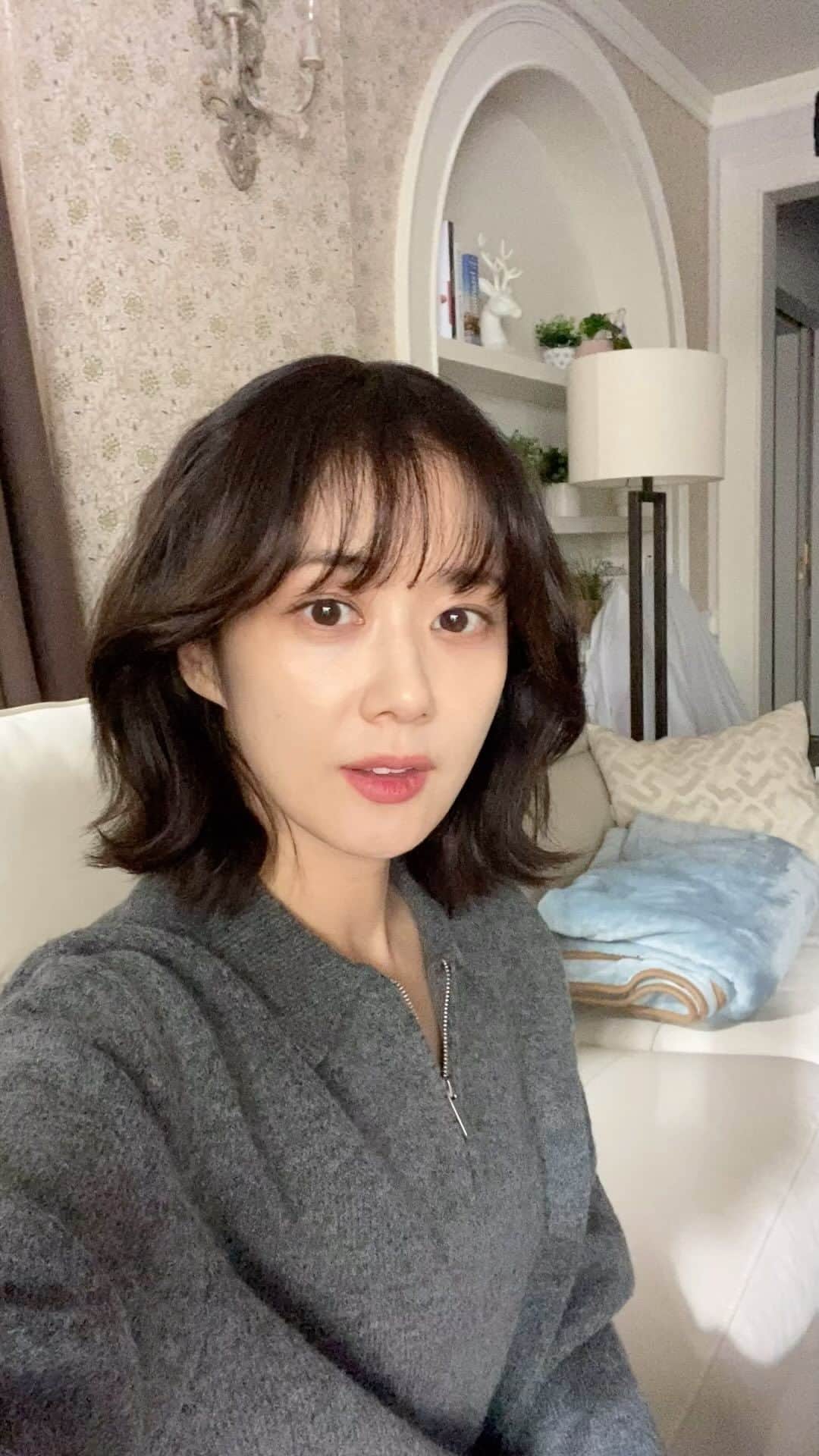 チャン・ナラのインスタグラム：「오늘도 서재원😜  #나의해피엔딩」