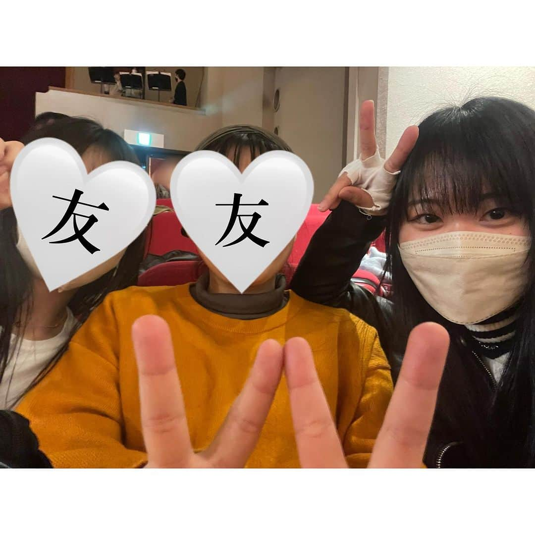 RIONさんのインスタグラム写真 - (RIONInstagram)「今日も今日とて強化練習✊🏻❤️‍🔥 そんなこんなでまだ学校でございまし。  待ち時間、いきなりマジカルバナナを始める友達、、🍌 今日も今日もとて愉快なこと、、🤣笑   さっ！イベントも間近！！ 練習練習〜！！！ . .  #拡散希望RTお願いします #拡散希望RT #RION  #音大生　 #エレクトーン  #hikari  #音楽ユニット　 #Libraryconcert #山口県 #周南市  #徳山駅 #徳山駅前図書館　 #山口タレント図鑑　 #シンガーソングライター　 #弾き語り  #フォローお願いします  #合唱 #友達 #音大生の日常  #マジカルバナナ  #オーケストラ」11月16日 20時57分 - hikaririon