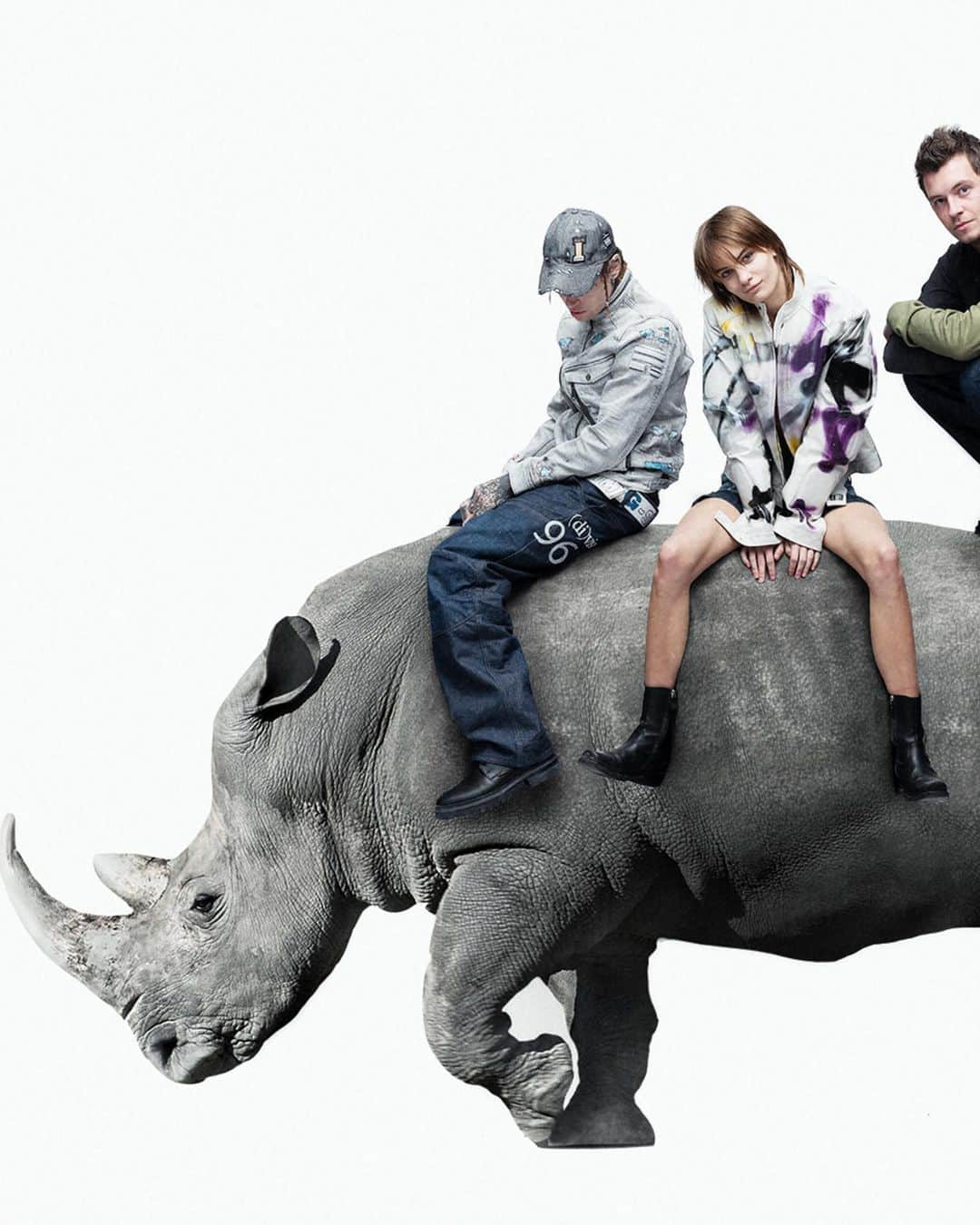 ジースター ロゥさんのインスタグラム写真 - (ジースター ロゥInstagram)「Ninety-six designs. Multiple personalities. One massive rhino.  A collection created with @di_vsn from @gstarraw’s upcycled archive pieces. Where innovation meets nostalgia. Friends and family wear the unique styles, on top of @gstarraw’s rhino mascot G-NO.」11月16日 21時00分 - gstarraw