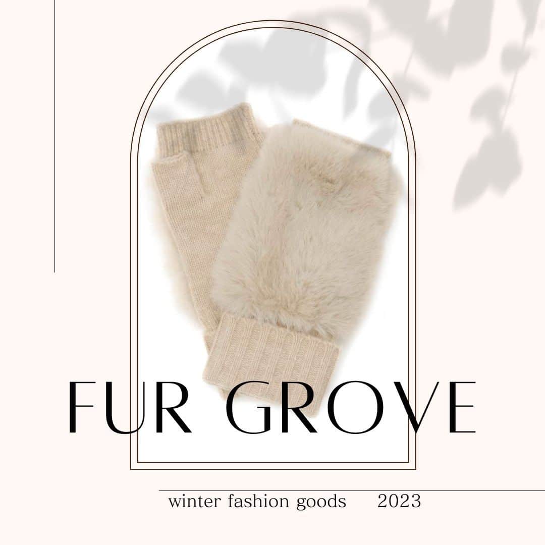 Reflect リフレクトのインスタグラム：「｜WINTER FASHION GOODS｜  冬コーデを彩る「冬小物」  プラスするだけでコーデが今っぽくなる ファーバッグやストール、グローブなど、 冬のオシャレが楽しくなるラインナップで ギフトにも最適です。  - 商品詳細 - フェイクファー×ニットグローブ No.101-07480｜¥6,050(taxin)  ニットアームウォーマー No.101-07481｜¥6,050(taxin)  ▼プロフィール@reflect_kobe_officialより、 公式サイトページにリンク頂けます。  #reflect #リフレクト」