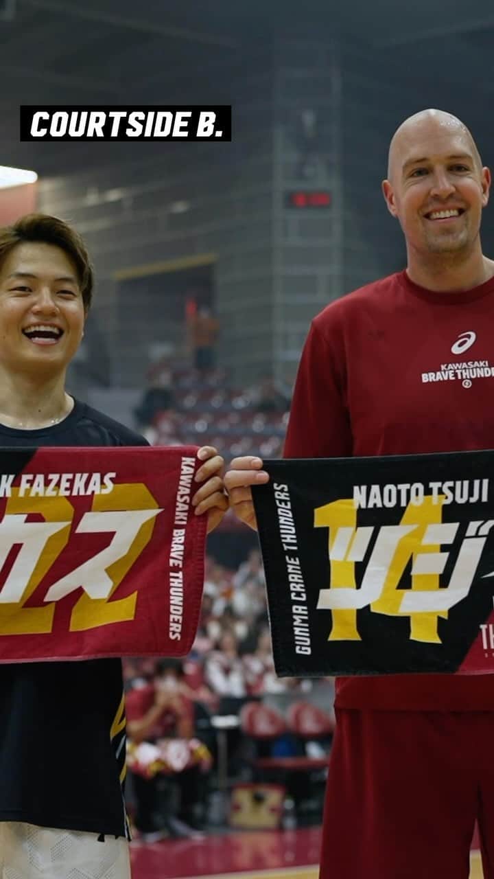 のインスタグラム：「「辻選手は相棒。」   長年、共にプレーした #ツジーカス 。 今季限りでの引退を表明しているニック・ファジーカス選手と辻直人選手がコート上で再会しました。  #COURTSIDE_B #Bリーグ」