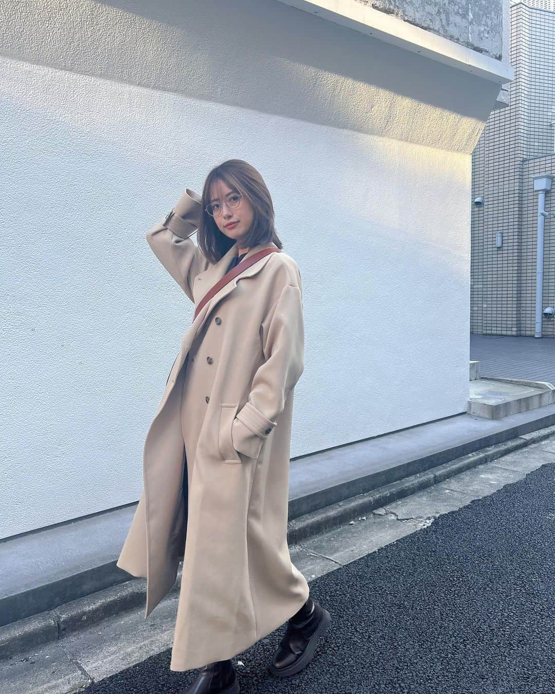 加納奈々美さんのインスタグラム写真 - (加納奈々美Instagram)「寒くなってきてやっと楽しみにしてたコートが着れて嬉しい〜  @laubeblanc 🤎」11月16日 21時09分 - nanami_kano