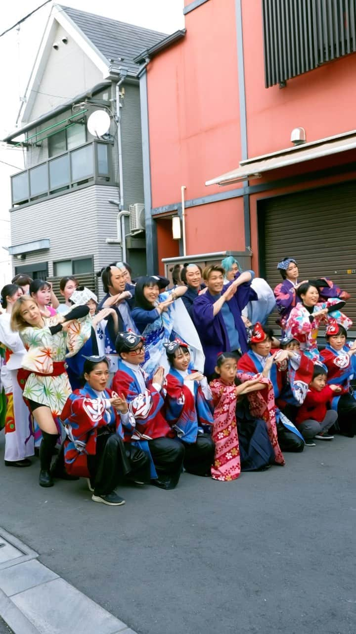 カケタクのインスタグラム：「Ado - 唱 show from Japan.👘✨ ・ Oshiroi parade.  produce by  @oshale.japan (#お洒落ジャパン) #ado #唱」