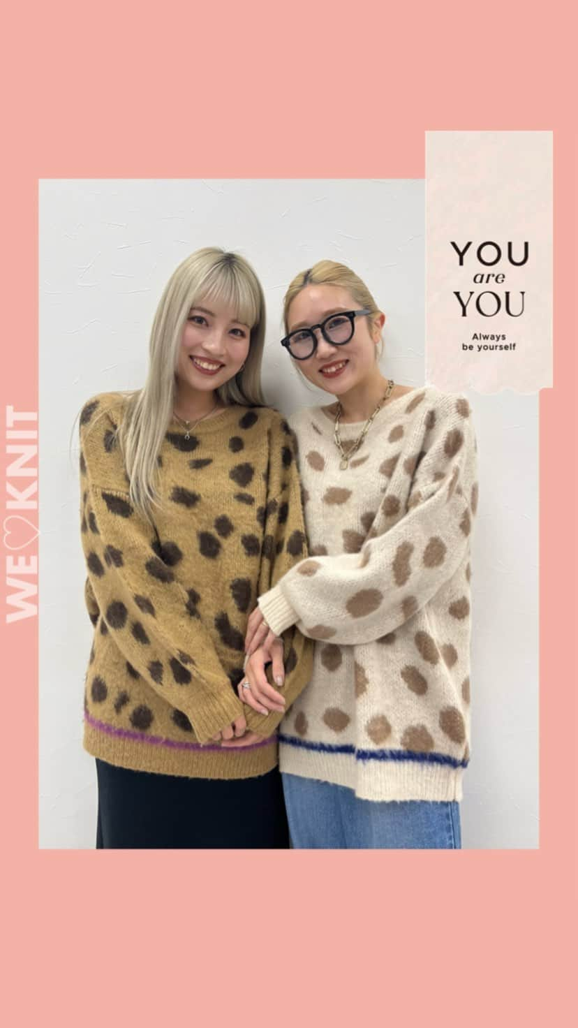 BAYFLOWのインスタグラム：「発売スタート📢 𝐘𝐎𝐔 𝐚𝐫𝐞 𝐘𝐎𝐔 𝐯𝐨𝐥.𝟑  WE♡KNIT 私たちが欲しいニット作りました🧶  STAFF 左：ららぽーと富士見店 @kyo_kop / 160cm 右：ららぽーと海老名店 @aikoskm / 158cm  🏷️ダルメシアン✖️シャギー素材でトレンド要素たっぷり #ダルメシアンニットチュニック ¥7,150（taxin）  —————  あなたがあなたらしくある為に こだわりの詰まったワードローブに今の気分を  安心感にワクワクを加え 新たなスタイルが私を外に連れ出してくれる  これからのあなたらしさはここから始まる  —————  #BAYFLOW #ベイフロー #YouareYou #スタッフプロデュース #ニット #WELOVEKNIT #スタッフプロデュース_bf」