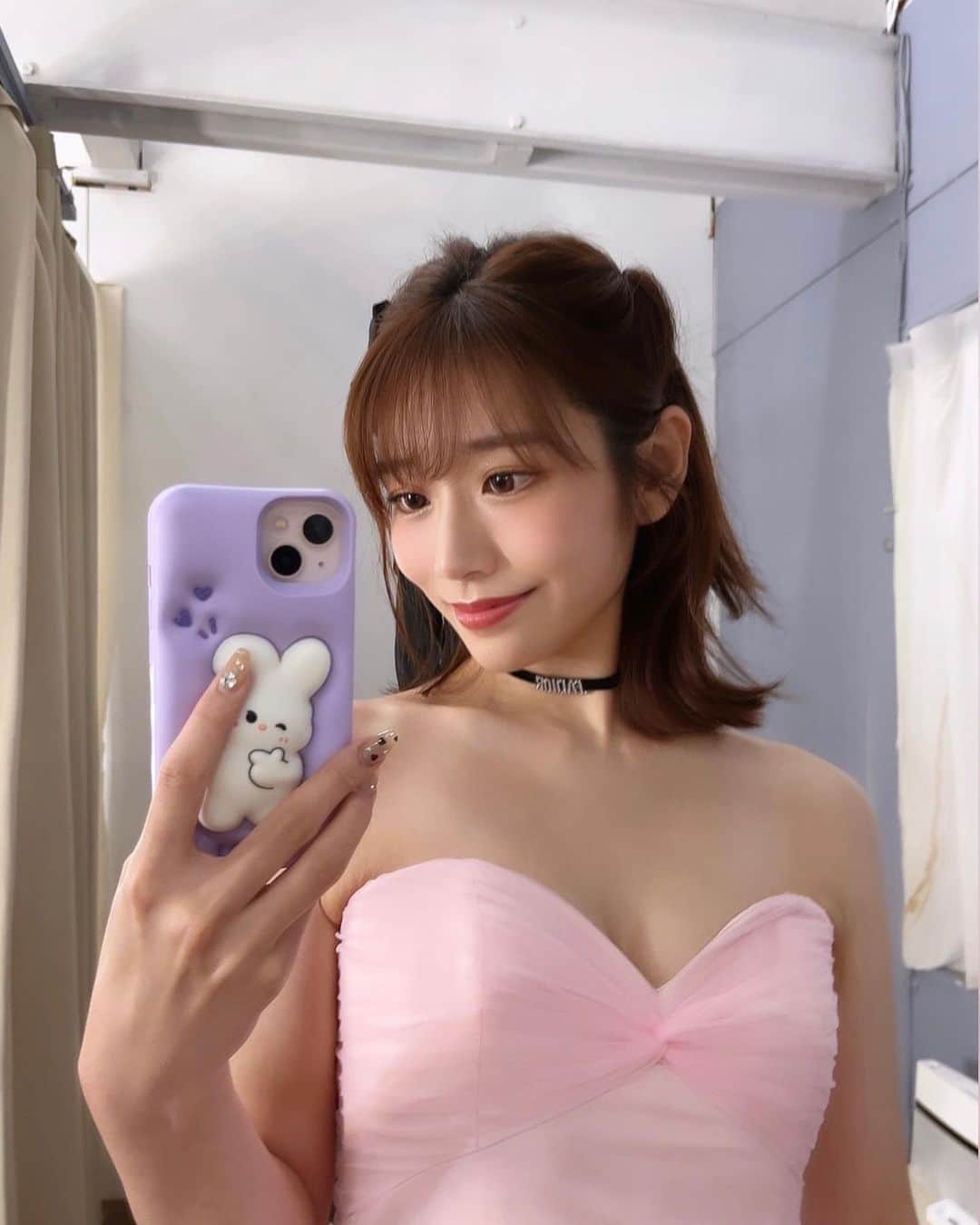 河北彩花さんのインスタグラム写真 - (河北彩花Instagram)「⁡ ⁡ この可愛い空間を作ってくれたのが スタイリストで入ってくださったJILLさん🩷 ⁡ ⁡ 私にはこういうセンスないから ほんとに凄くて感動でした🥹✨ ⁡ 天才です🩷🫶🏻 ⁡ ⁡ ⁡ ⁡ 最後に爆笑してる私を載せときます。(笑)   #sk」11月16日 21時34分 - saika_kawakita__official