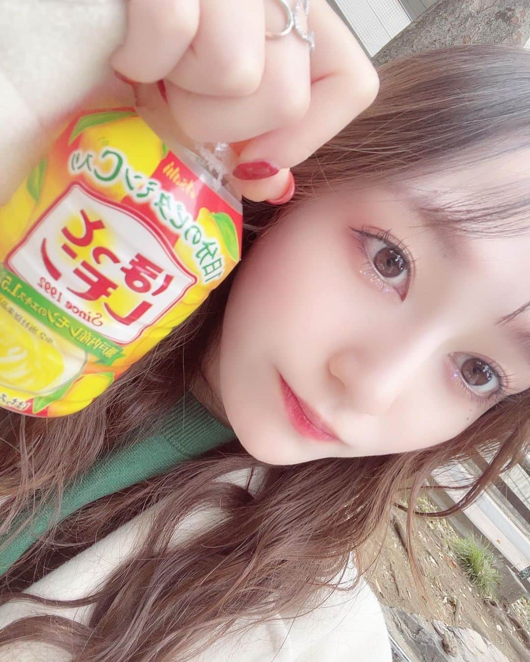 三浦菜々子のインスタグラム：「冬が始まるよ  #白キャン #真っ白なキャンバス #アイドル #idol #三浦菜々子」