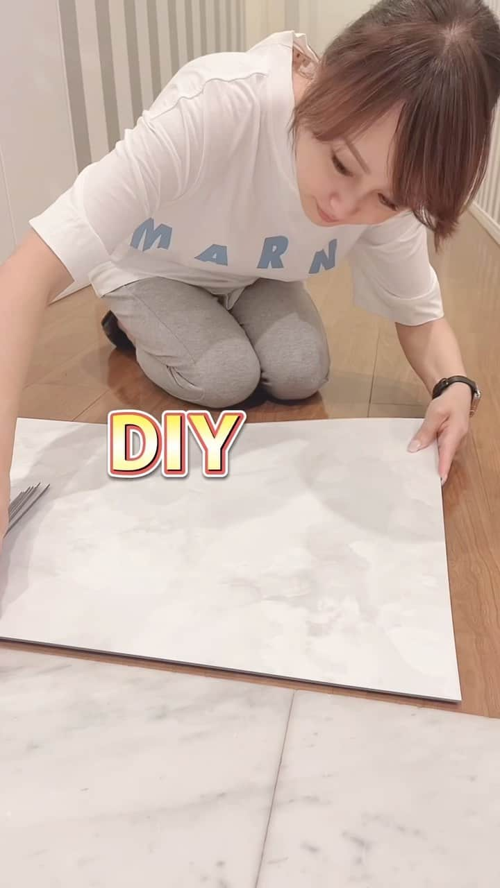 渡辺美奈代のインスタグラム：「自宅をDIY❣️  #diy  #自宅  #前編」