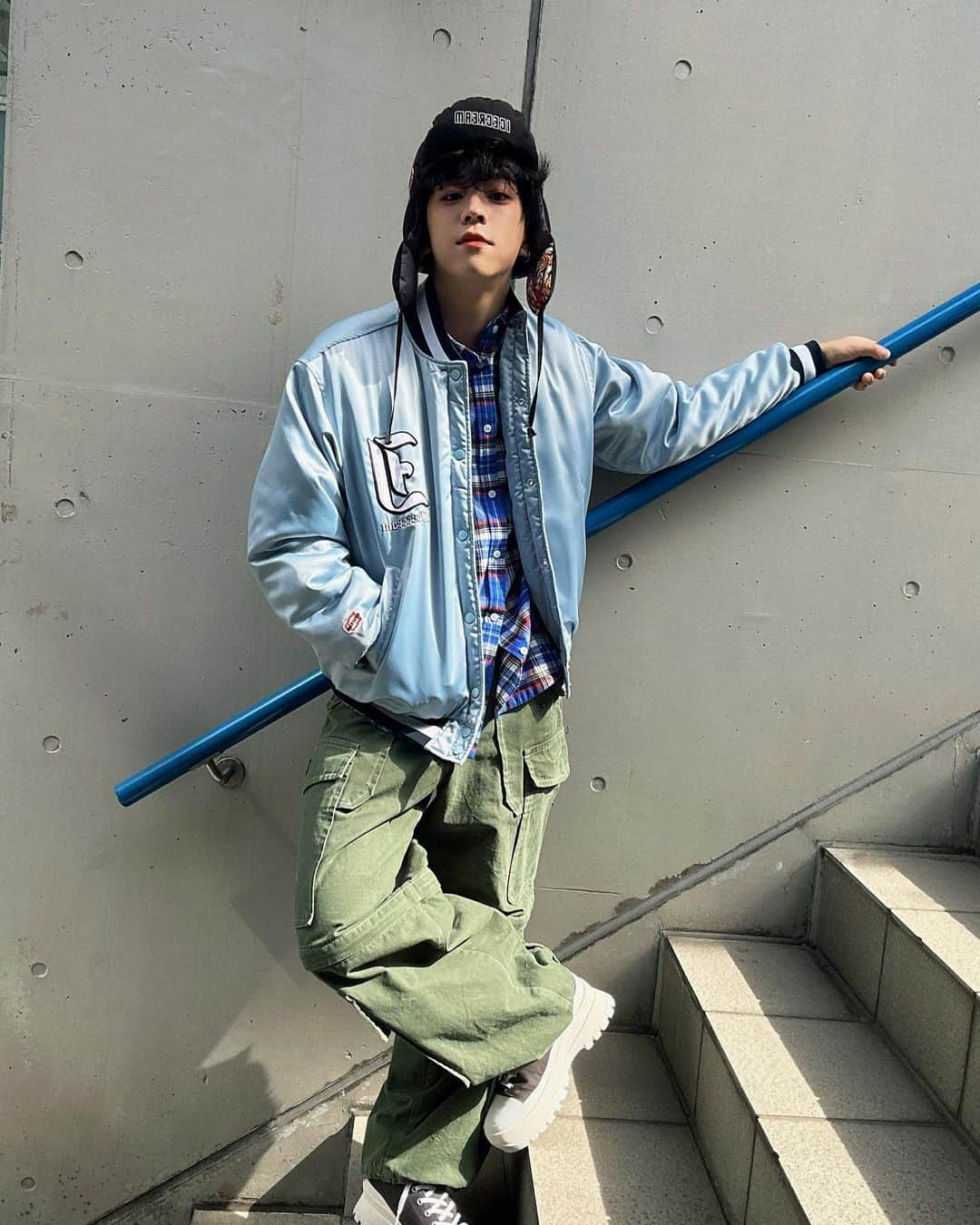 大澤駿弥（SHUNYA）さんのインスタグラム写真 - (大澤駿弥（SHUNYA）Instagram)「11/30発売のARTIST&ACTOR MAGAZINE ㊗️創刊『 #GIANNAPLUS 』さんにORβITが登場します！！💫  両面表紙＋FASHIONグラビア30P大特集のボリュームたっぷりの内容になってます！😳  是非チェックして下さい！😘」11月16日 21時52分 - shunaaa_y2