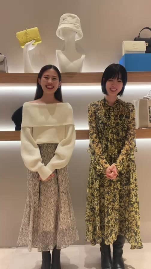 フレイアイディーのインスタグラム：「11.16 thu ルクア大阪店より ”今週入荷の新作アイテム“  【Insta LIVE配信】 築地 160cm ナチュラル 畠山 162cm ウェーブ」