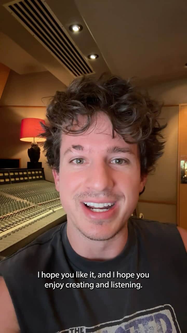 YouTubeのインスタグラム：「Charlie is partnering with YouTube and Google DeepMind as a #YouTubePartnerTester on Dream Track, a new AI experiment, to help test and learn to shape the future of AI and music. This experiment allows select creators to generate :30 second music clips for Shorts by prompting with a few words and then selecting the AI generated voice of the participating artists they want to hear it in. #YouTubePartnerTester」