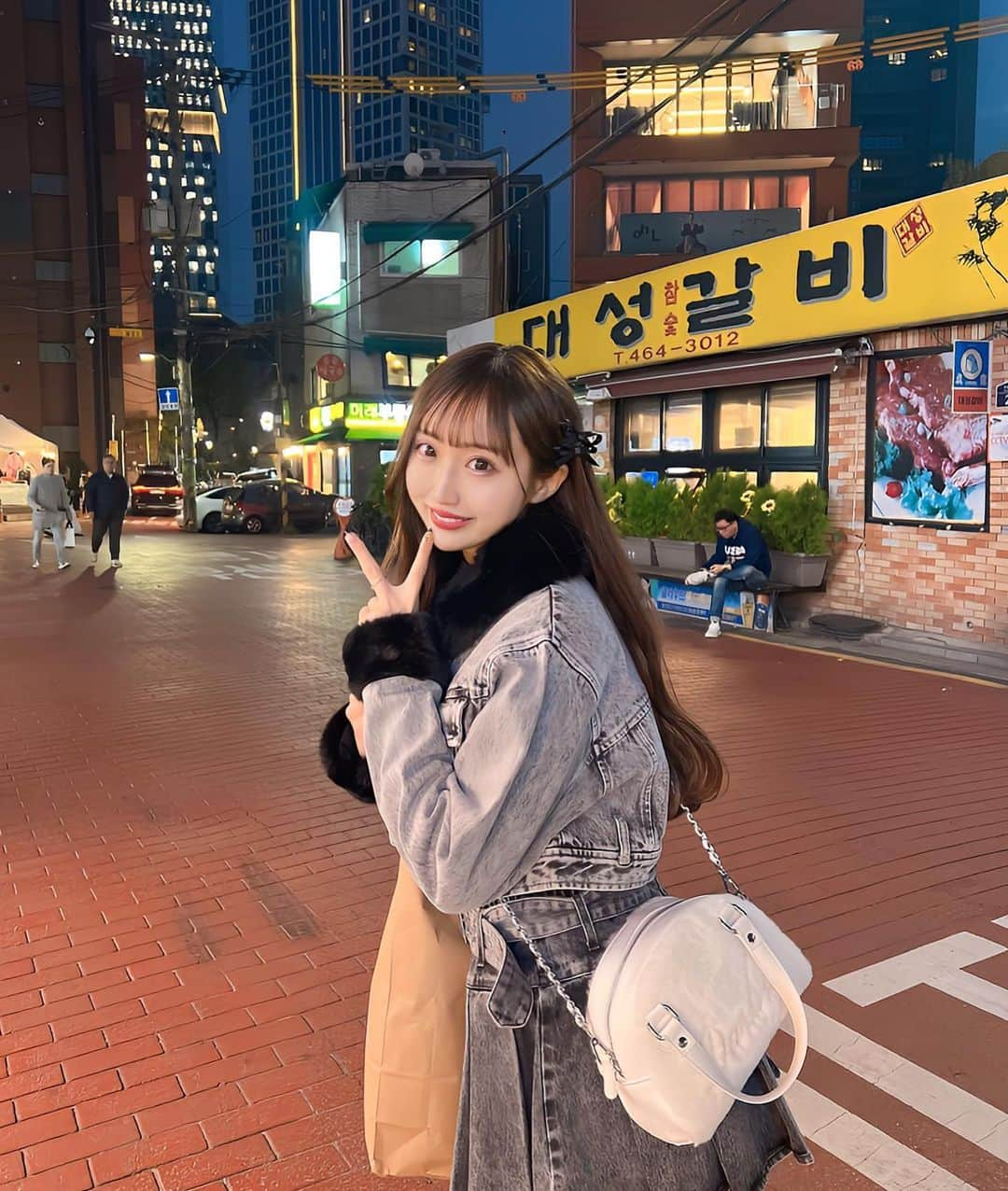 星野麻里愛さんのインスタグラム写真 - (星野麻里愛Instagram)「韓国旅行🇰🇷〜！ 2泊3日だったけど充実して楽しかった！  #韓国#韓国旅行#韓国旅行記#ソウルカフェ」11月16日 22時35分 - maria.pink28