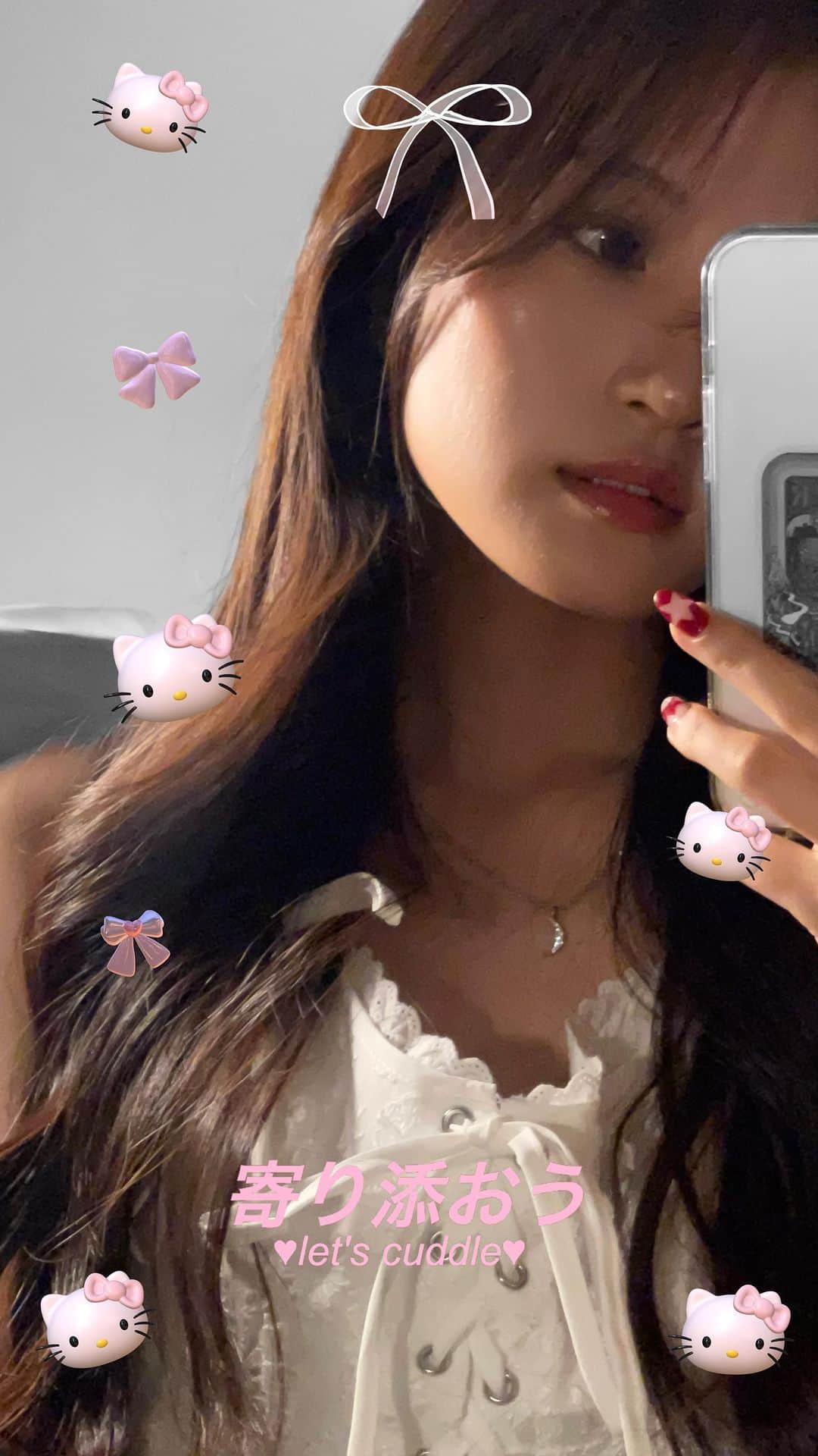 さくらのインスタグラム：「mirror🪽🪞」
