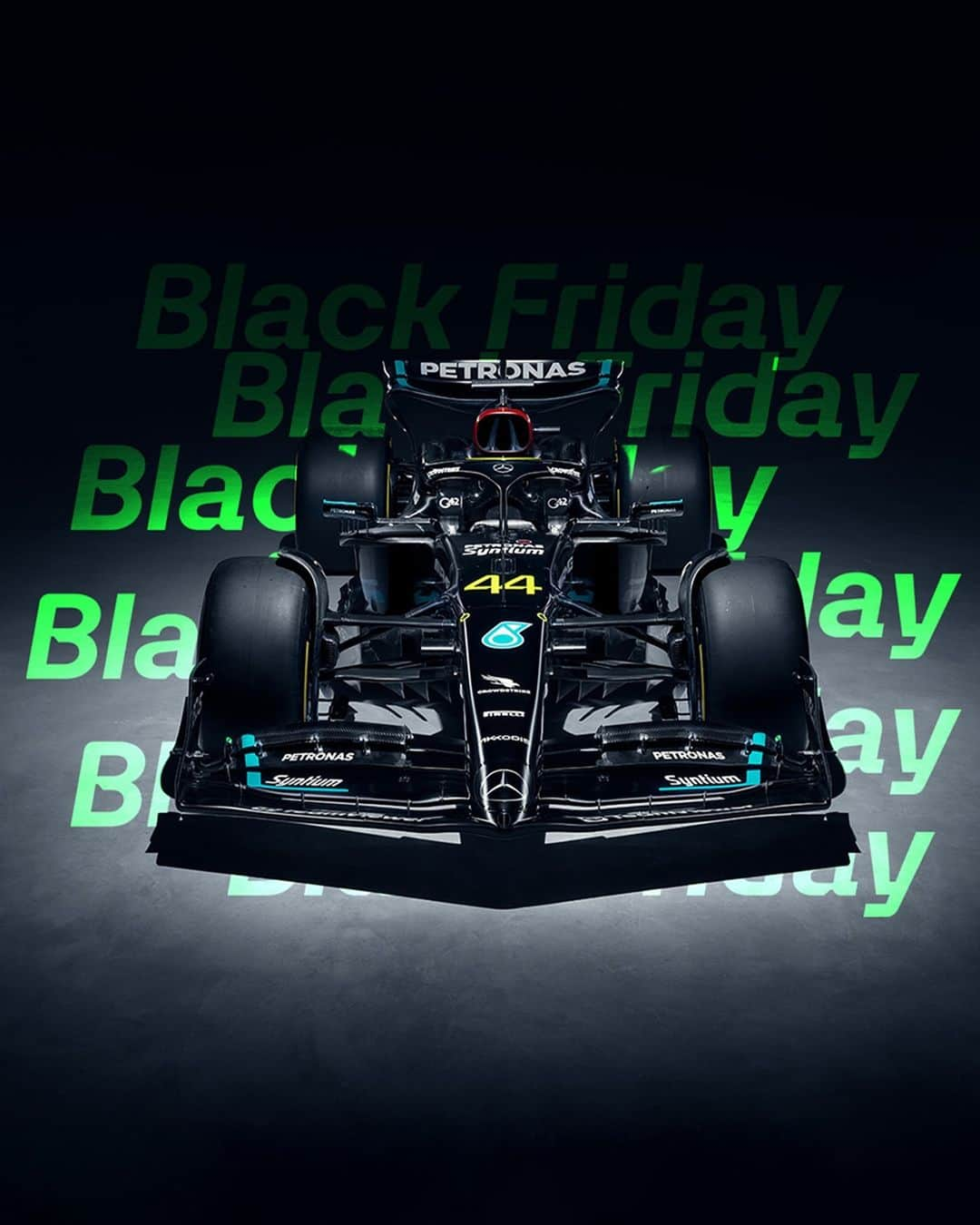 MERCEDES AMG PETRONASのインスタグラム：「🖤 Announce Black Friday 🖤   Get up to 50% off on selected items on our Team Store for a limited time only 🙏🛍️  Hit our 🔗 in bio to start shopping!」