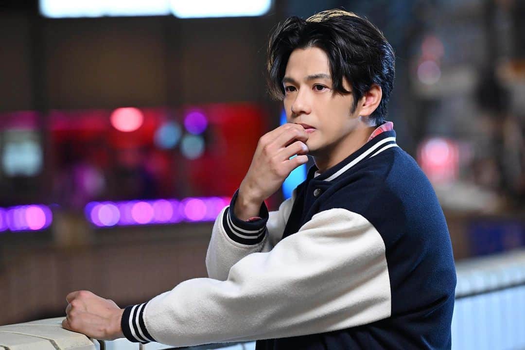 ブラックファミリア～新堂家の復讐～さんのインスタグラム写真 - (ブラックファミリア～新堂家の復讐～Instagram)「. #ブラックファミリア 第7話まもなく放送スタート‼️  復讐をめぐり、家族に生じた亀裂💥 沙奈は、芸能事務所の斡旋オーディションへ潜入… 家族の思いを背負い、優磨が向かった先はー   今夜も #ブラックファミリア で  ぜひ感想お願いします✨」11月16日 23時32分 - blackfamilia_ytvdrama