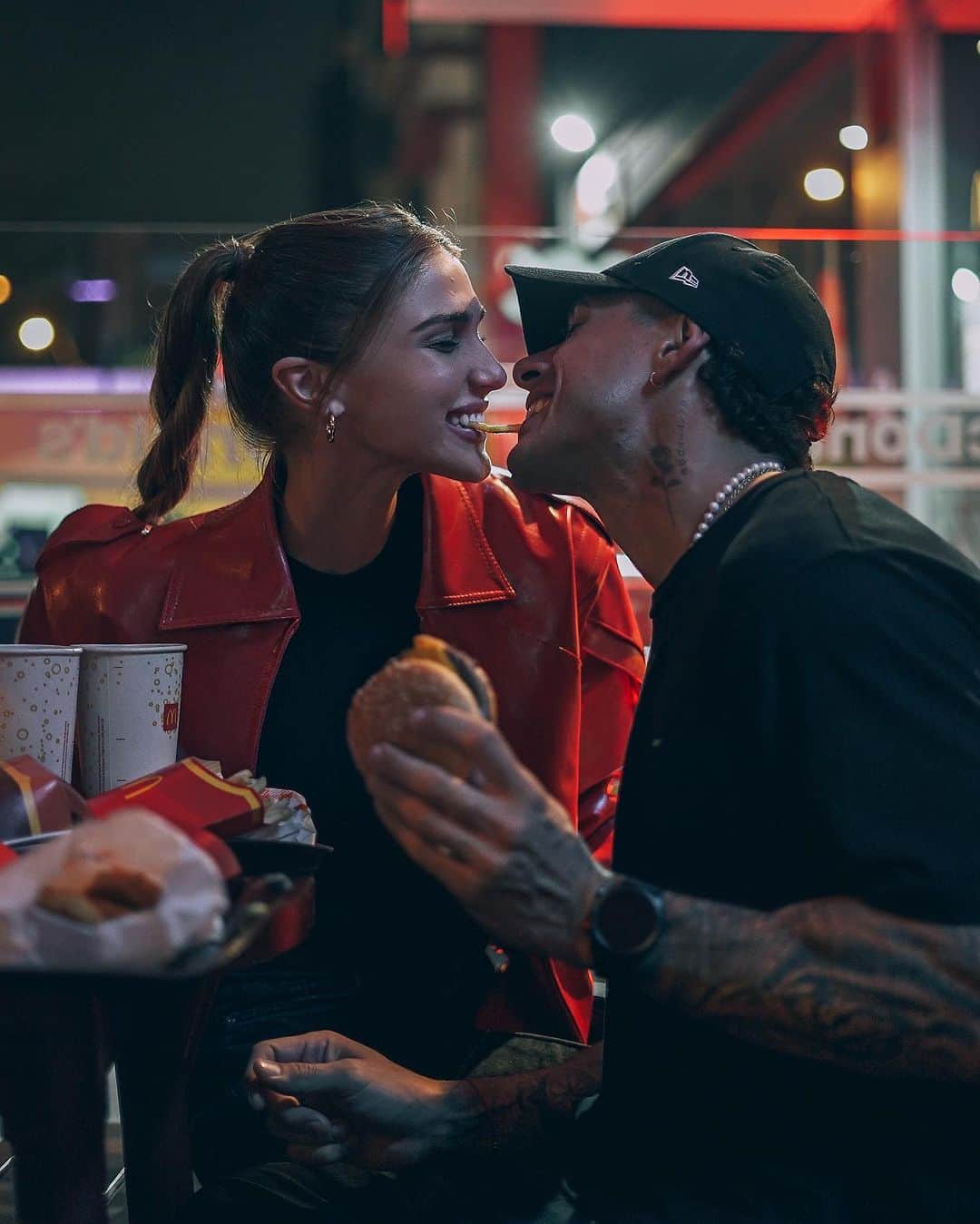 Hugo Garciaのインスタグラム：「It's always fun with you 🍟🐊🍔❤️」