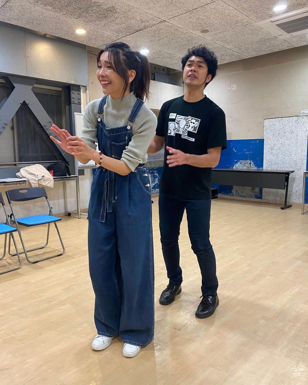 佐藤太一郎さんのインスタグラム写真 - (佐藤太一郎Instagram)「【稽古3日目】  吉本新喜劇 佐藤太一郎企画その２６『誘拐』の稽古3日目終了。 #山崎真実 さんがあざとおもろいです。 #松井勇歩 さんがカッコおもろいです。 #北代祐太 さんがなさけおもろいです。 #山本誠大 さんがおばかおもろいです。 #清井咲希 さんがかしこおもろいです。  🎫はこちら https://onl.bz/cqvyEEt」11月16日 23時47分 - satotaichiro_shinkigeki