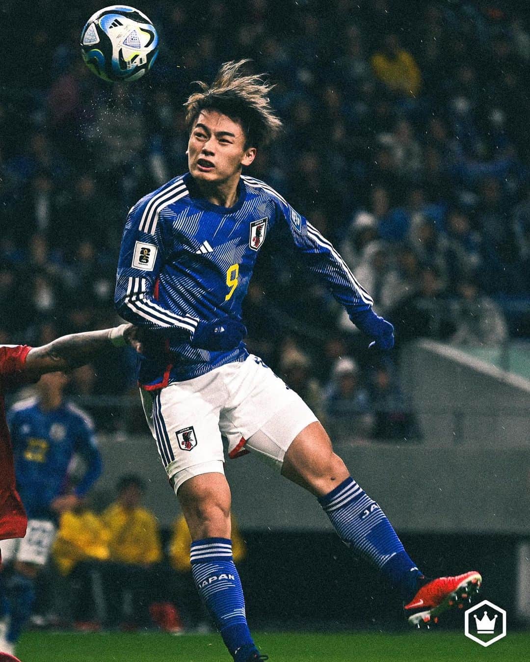 サッカーキングさんのインスタグラム写真 - (サッカーキングInstagram)「. FLASH BACK SAMURAIBLUE!! 日本代表、W杯予選初陣は最高の船出！ 5得点でミャンマー撃破、上田綺世はハットトリック…この一戦を10枚の写真で振り返る（2023.11.16）  📷Photo by @shimpeei（SOCCERKING）  #夢への勇気を #SAMURAIBLUE #jfa #daihyo #サッカー日本代表 #サッカー #soccer #フットボール #football #⚽️ #サッカーキング  #上田綺世 #中山雄太 #鎌田大地 #堂安律 #佐野海舟 #前川黛也 #森保一 #カラッペ #カララ」11月16日 23時48分 - soccerkingjp