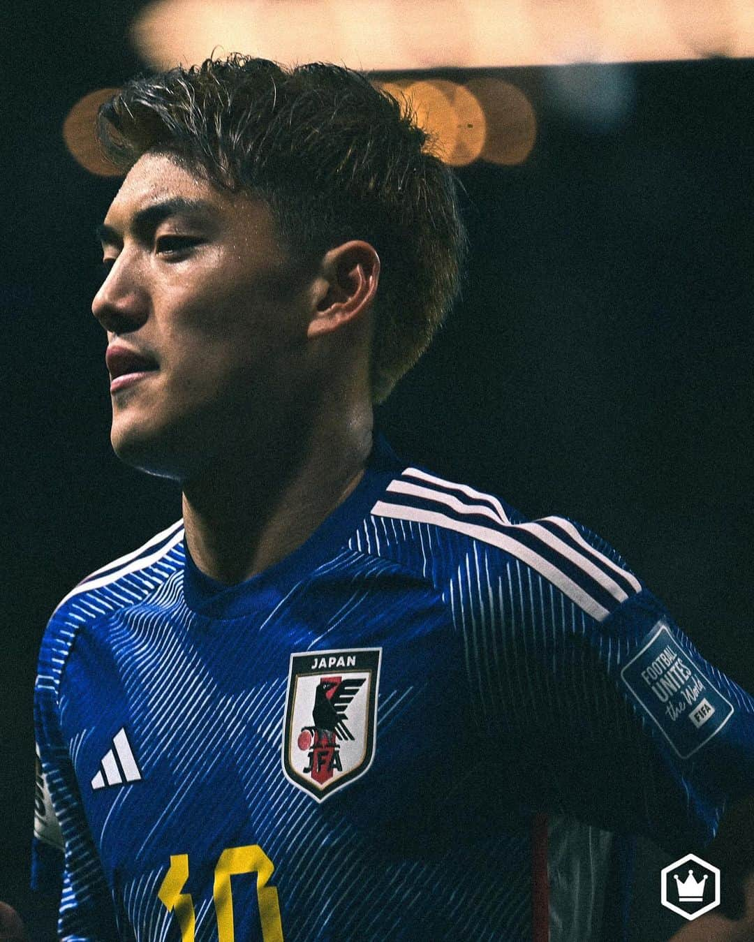 サッカーキングさんのインスタグラム写真 - (サッカーキングInstagram)「. FLASH BACK SAMURAIBLUE!! 日本代表、W杯予選初陣は最高の船出！ 5得点でミャンマー撃破、上田綺世はハットトリック…この一戦を10枚の写真で振り返る（2023.11.16）  📷Photo by @shimpeei（SOCCERKING）  #夢への勇気を #SAMURAIBLUE #jfa #daihyo #サッカー日本代表 #サッカー #soccer #フットボール #football #⚽️ #サッカーキング  #上田綺世 #中山雄太 #鎌田大地 #堂安律 #佐野海舟 #前川黛也 #森保一 #カラッペ #カララ」11月16日 23時48分 - soccerkingjp