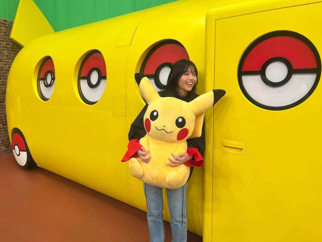 西野七瀬さんのインスタグラム写真 - (西野七瀬Instagram)「「ポケモンとどこいく！？」 初めてお邪魔させていただきました。 わちゃっとしたゲームで遊ぶの久しぶりで楽しかったぁ✨  そして今夜はポケつめ第5話 通せんぼといえばあのポケモン💤 たべのこしが似合うあのポケモン🍎 0:30〜 ぜひご覧ください！」11月16日 23時52分 - nishino.nanase.official