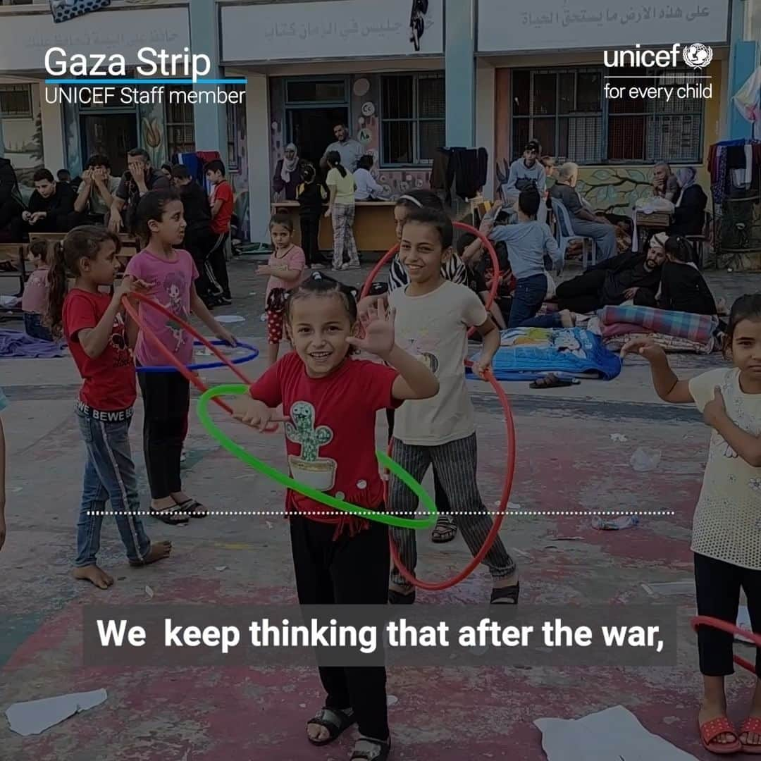 unicefのインスタグラム：「“People will no longer be the same.”  Heartbreaking words from our colleague in Gaza, as he describes the dreadful situation for families on the ground.  We are calling for an immediate humanitarian ceasefire, unrestricted humanitarian access across Gaza, and the safe release of all abducted and detained children.」